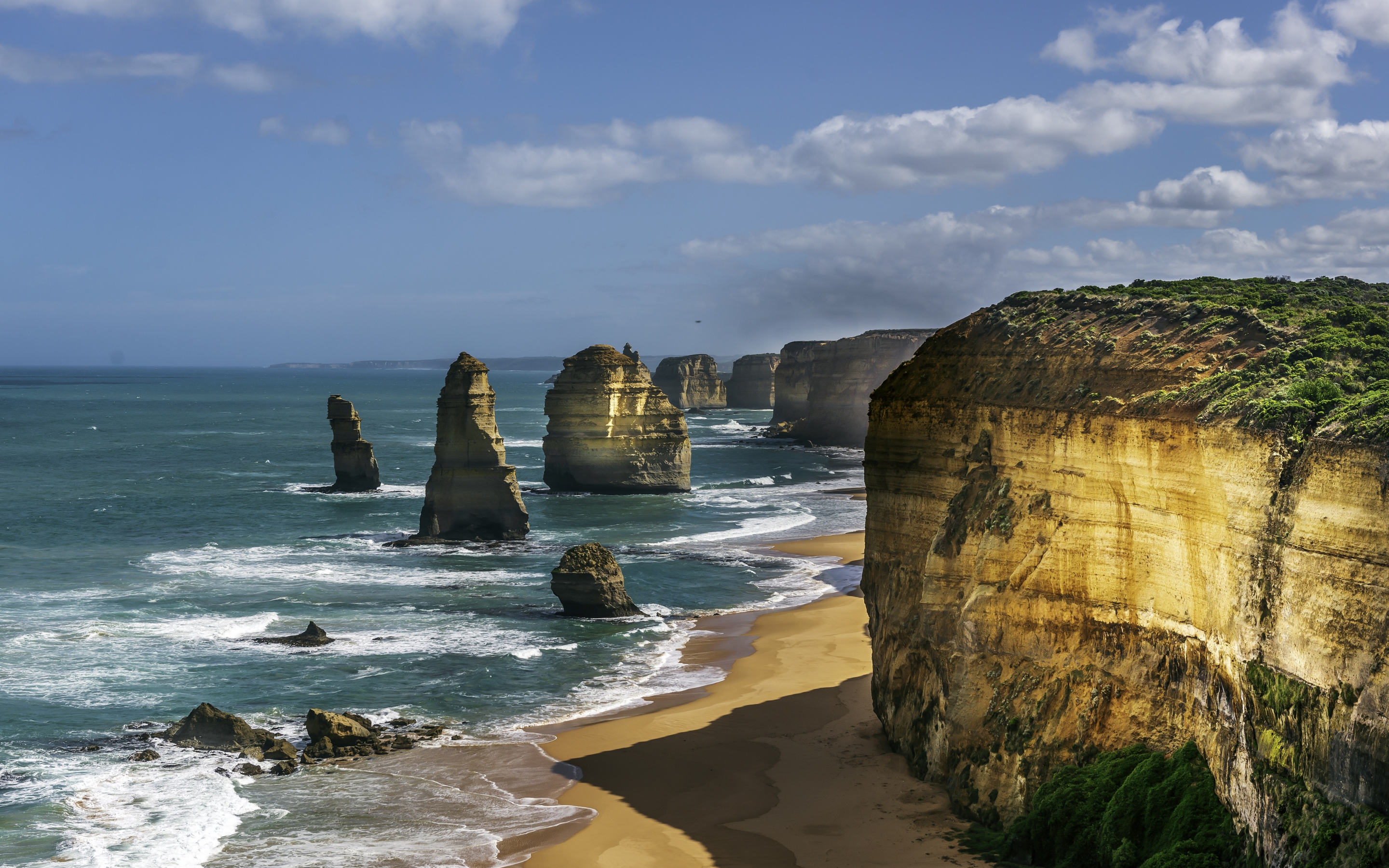 Great cliffs, The Twelve Apostles, Australia, 2880x1800 wallpaper