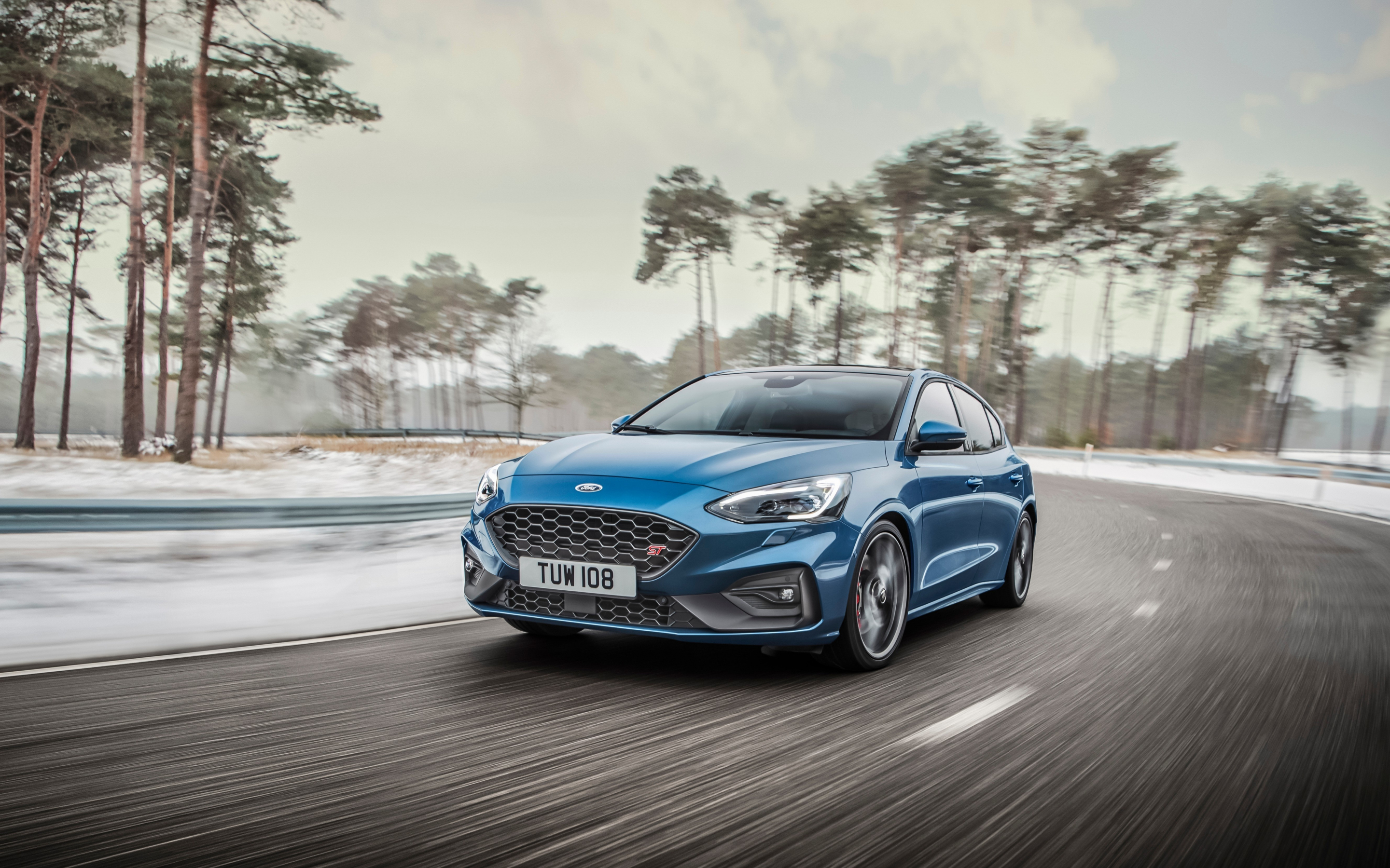 Ford Focus ST, on-road, 2019, 2880x1800 wallpaper