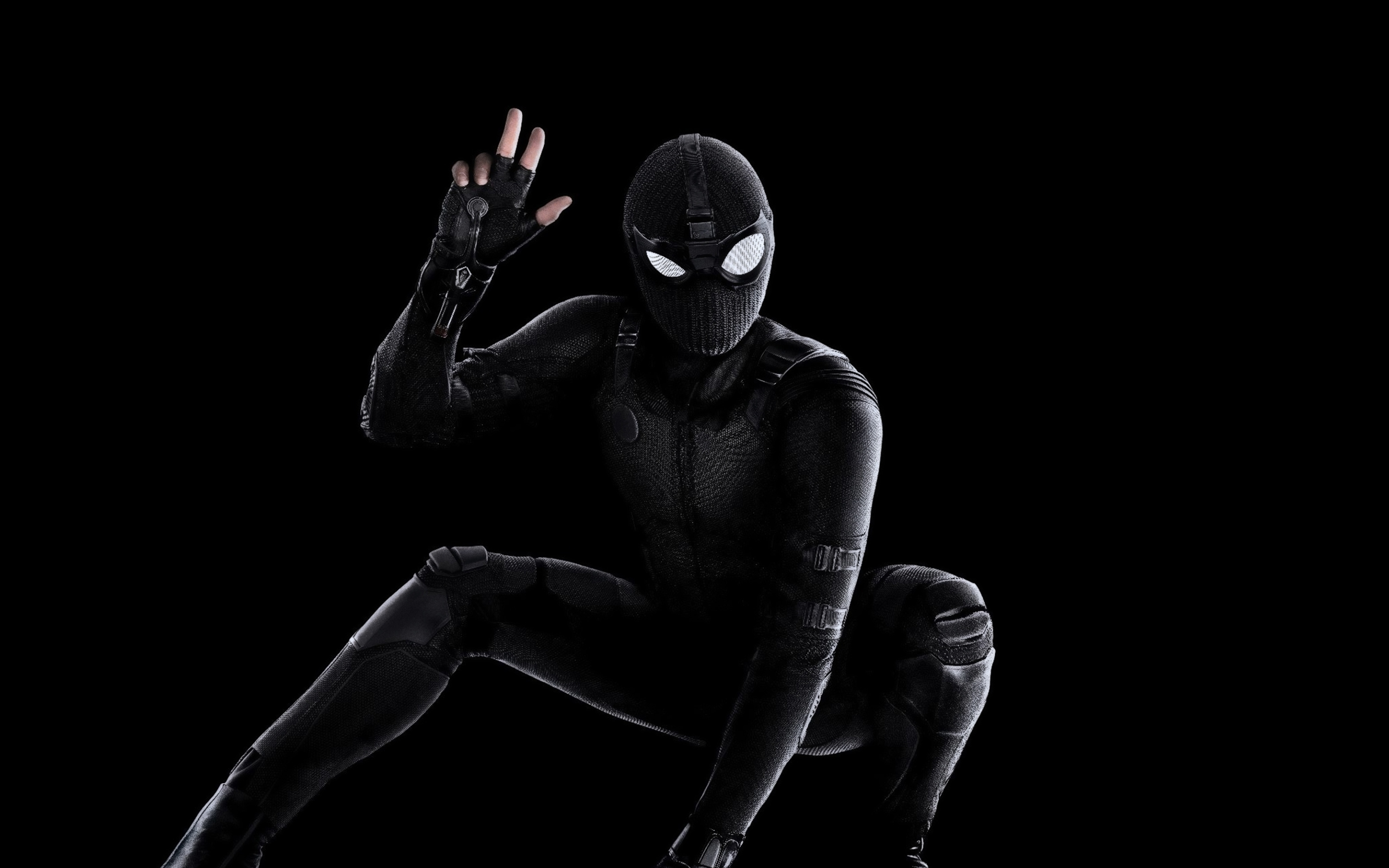 Spider-man: Far From Home, black suit, 2880x1800 wallpaper