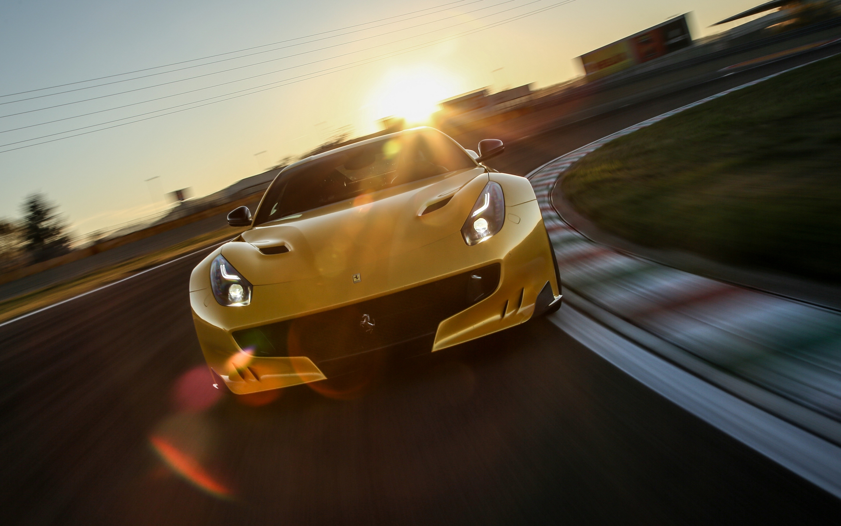 Ferrari F12, sports car, motion blur, 2880x1800 wallpaper