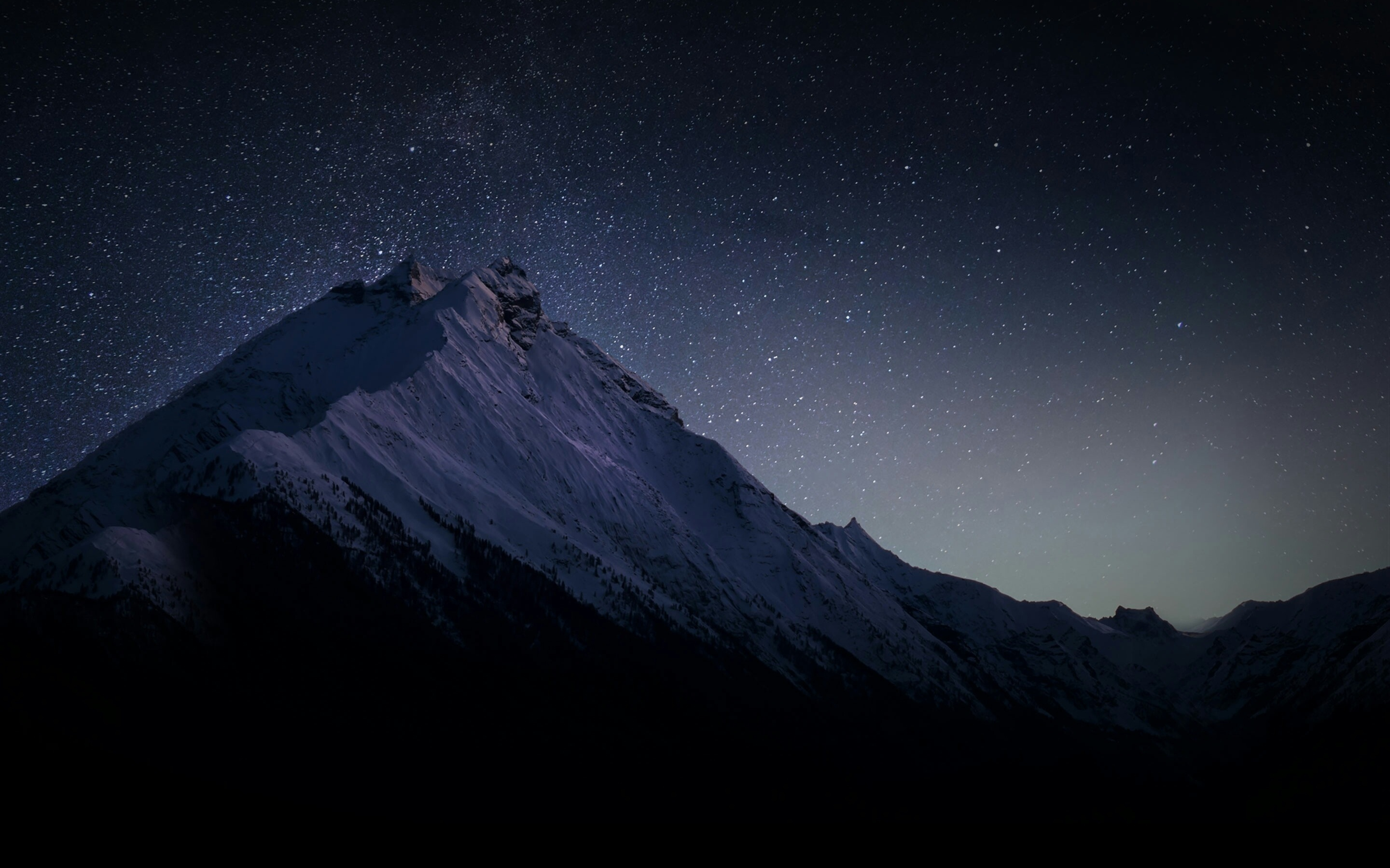Mountain peak, night, starry sky, 2880x1800 wallpaper