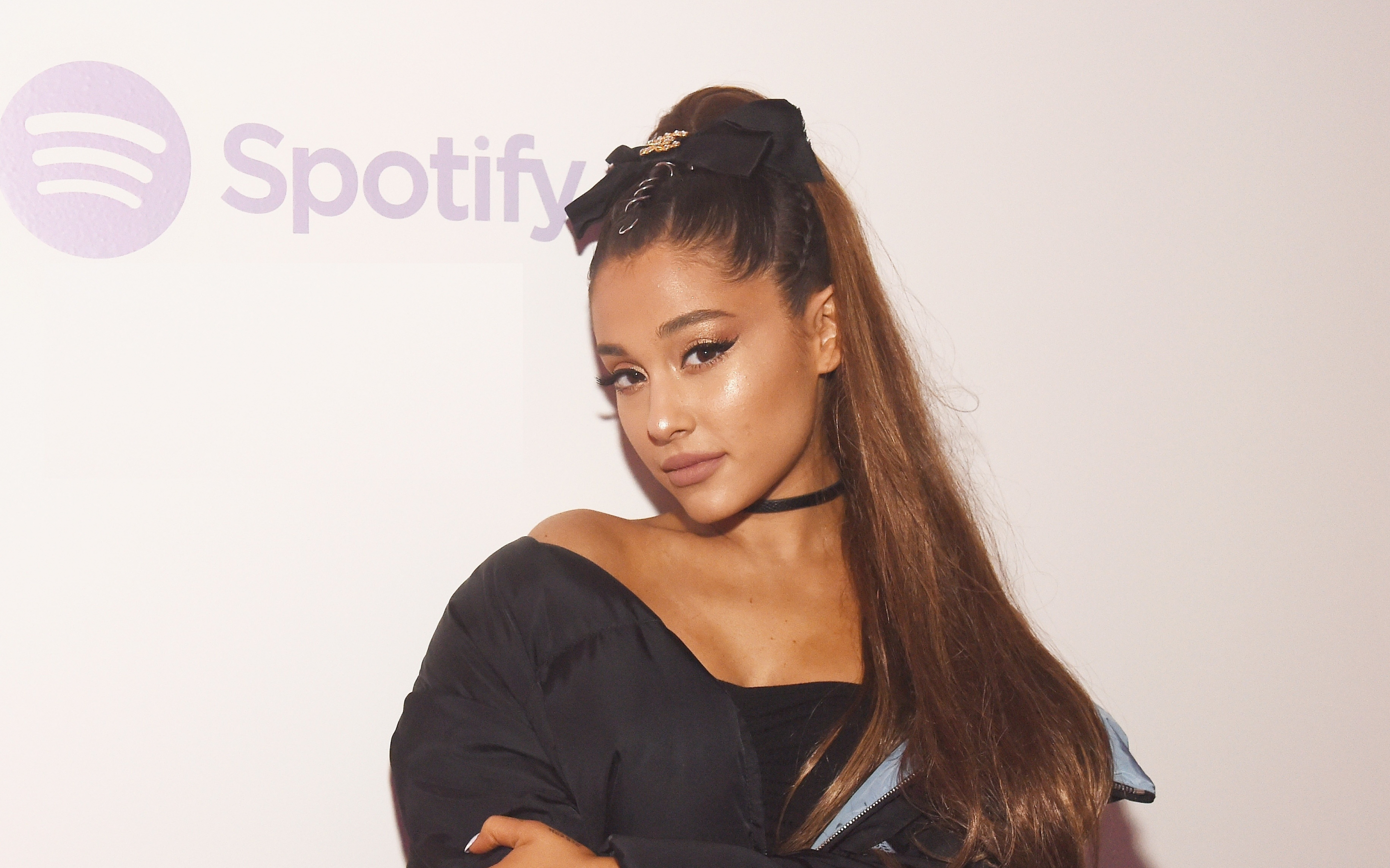 Celebrity, singer, long hair, Ariana Grande, 2880x1800 wallpaper