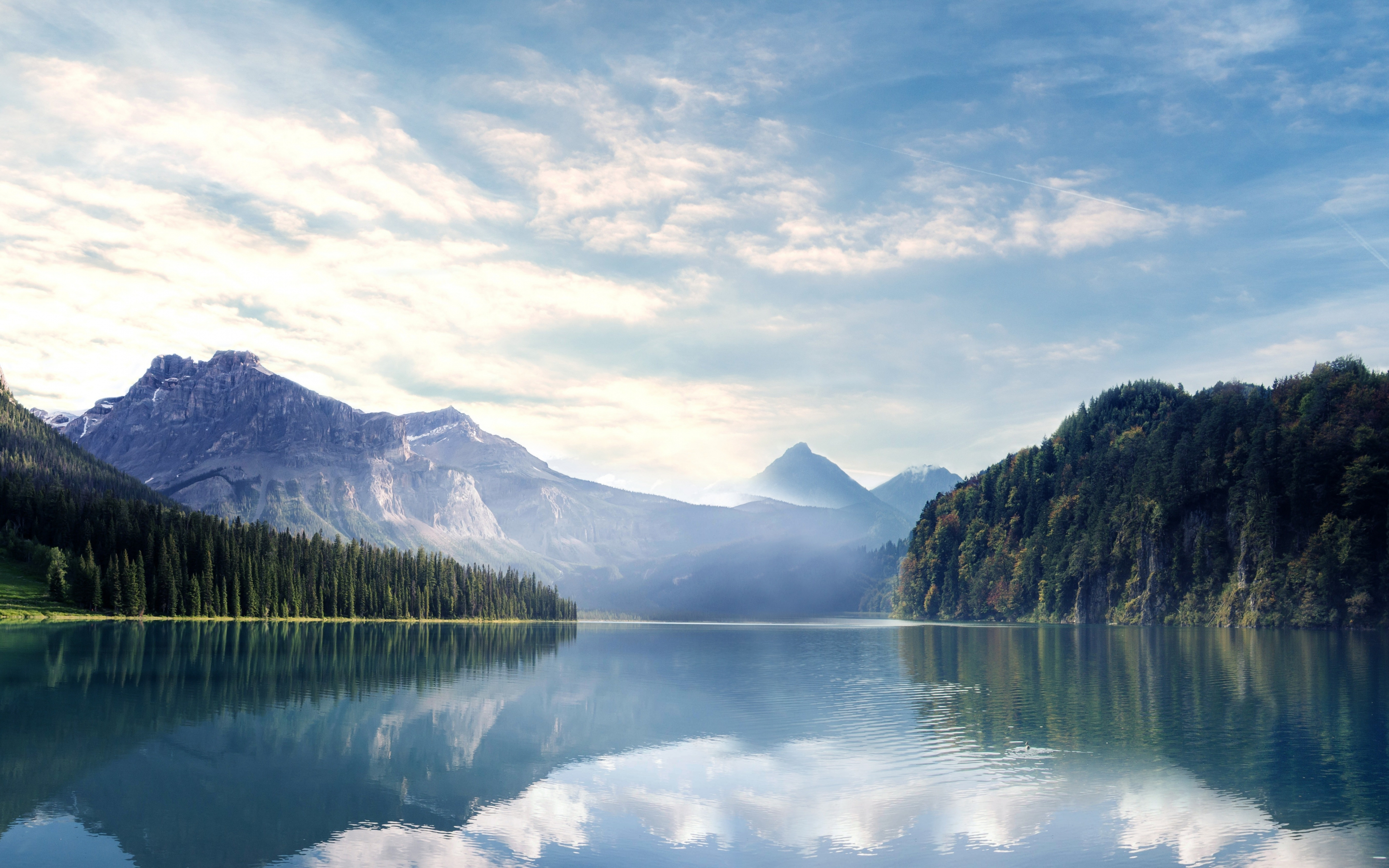 Lake, nature, mountains, forest, sky, trees, 2880x1800 wallpaper