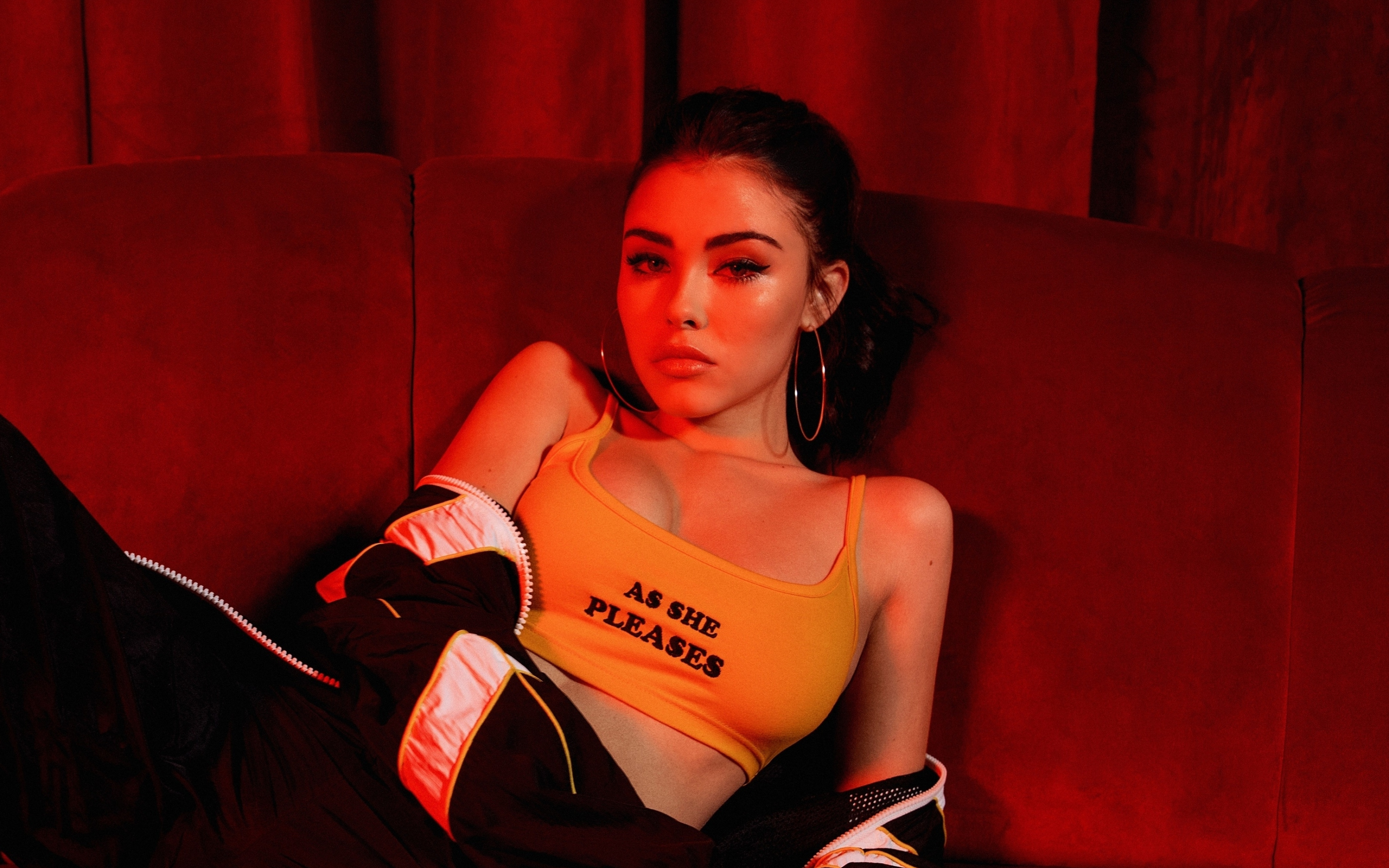 Missguided X, beautiful and hot, Madison Beer, 2880x1800 wallpaper