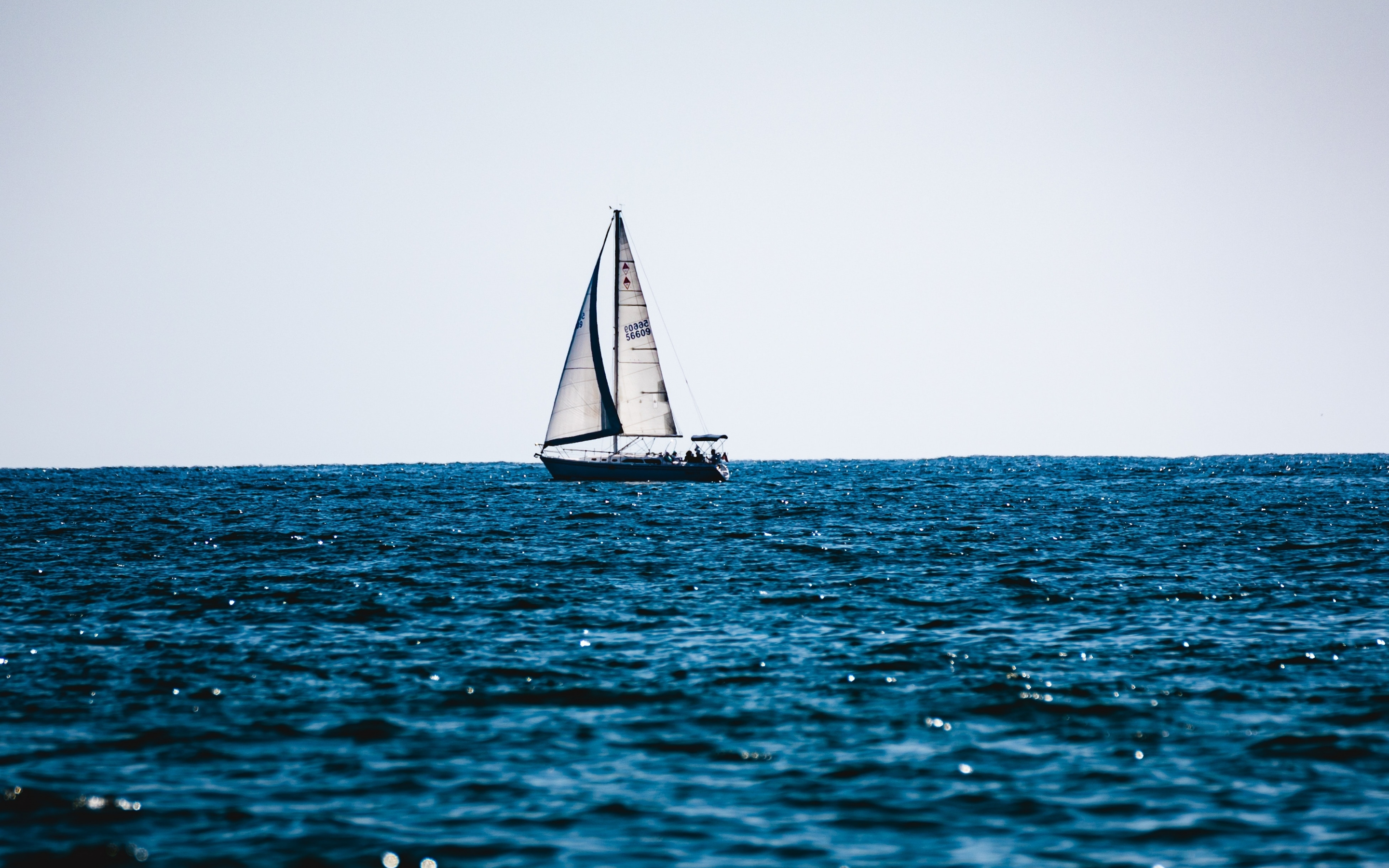 Week-end out, sailboat, blue sea, summer, 2880x1800 wallpaper
