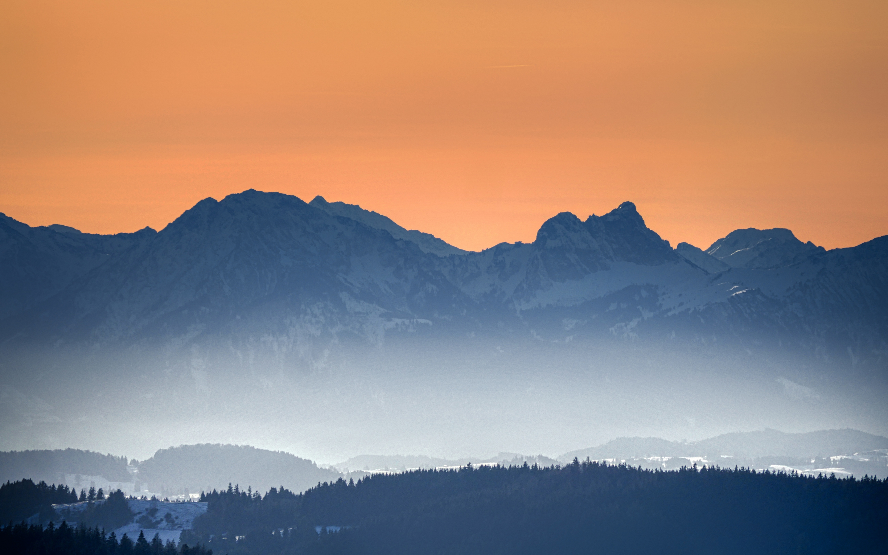 Sunset, mountains, haze, horizon, dusk, 2880x1800 wallpaper