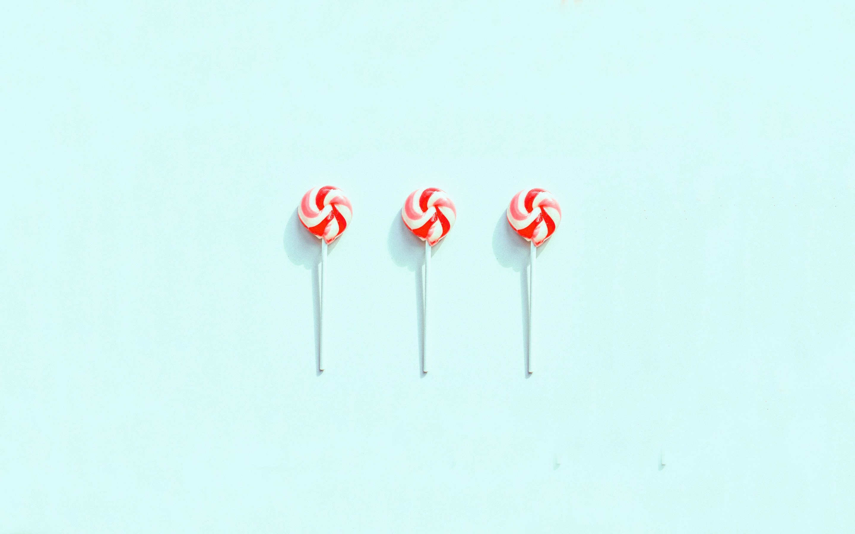 Lollipops, sweet candy, minimal, 2880x1800 wallpaper