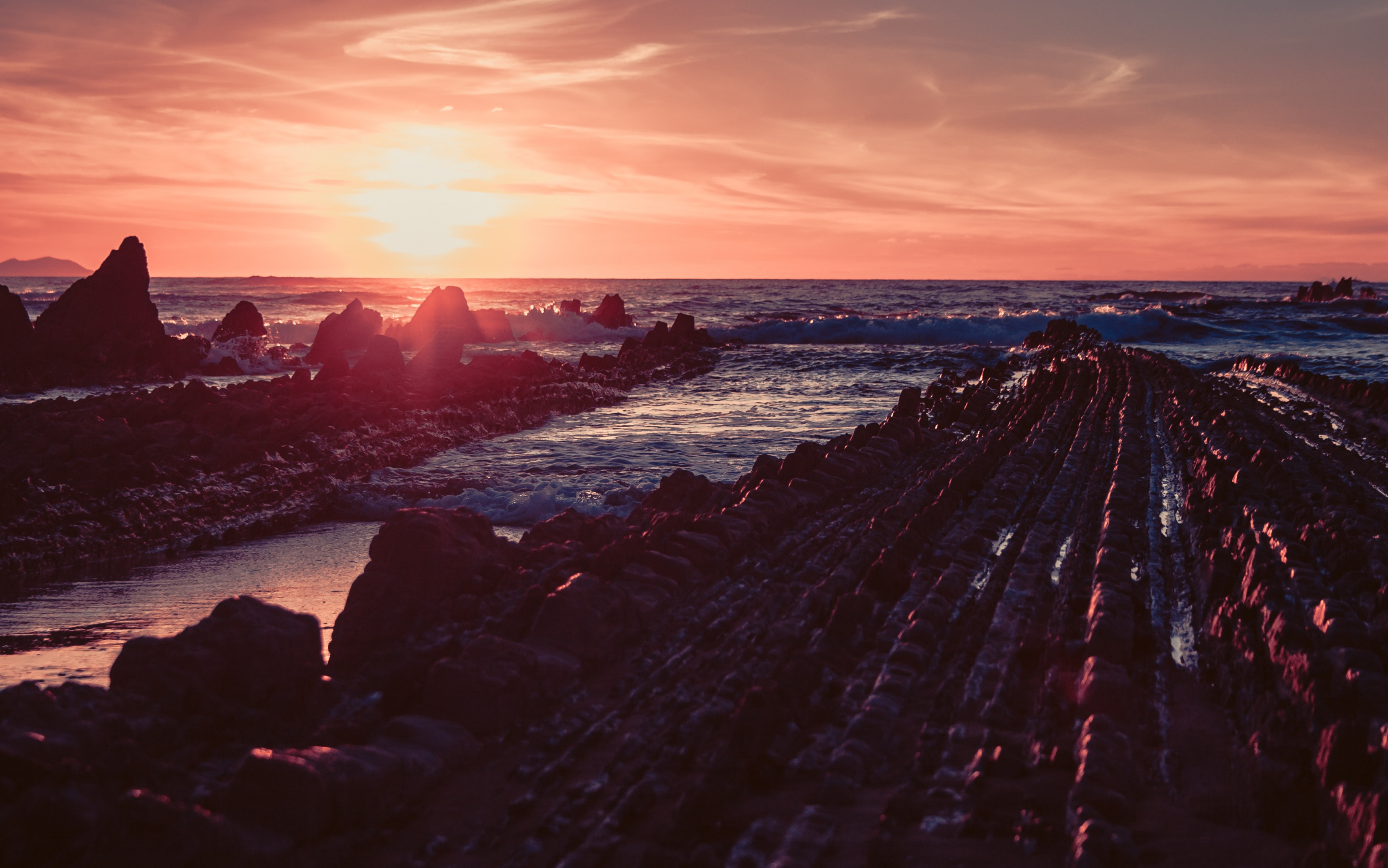 Sunset, Spain, coast, sea, skyline, 2880x1800 wallpaper