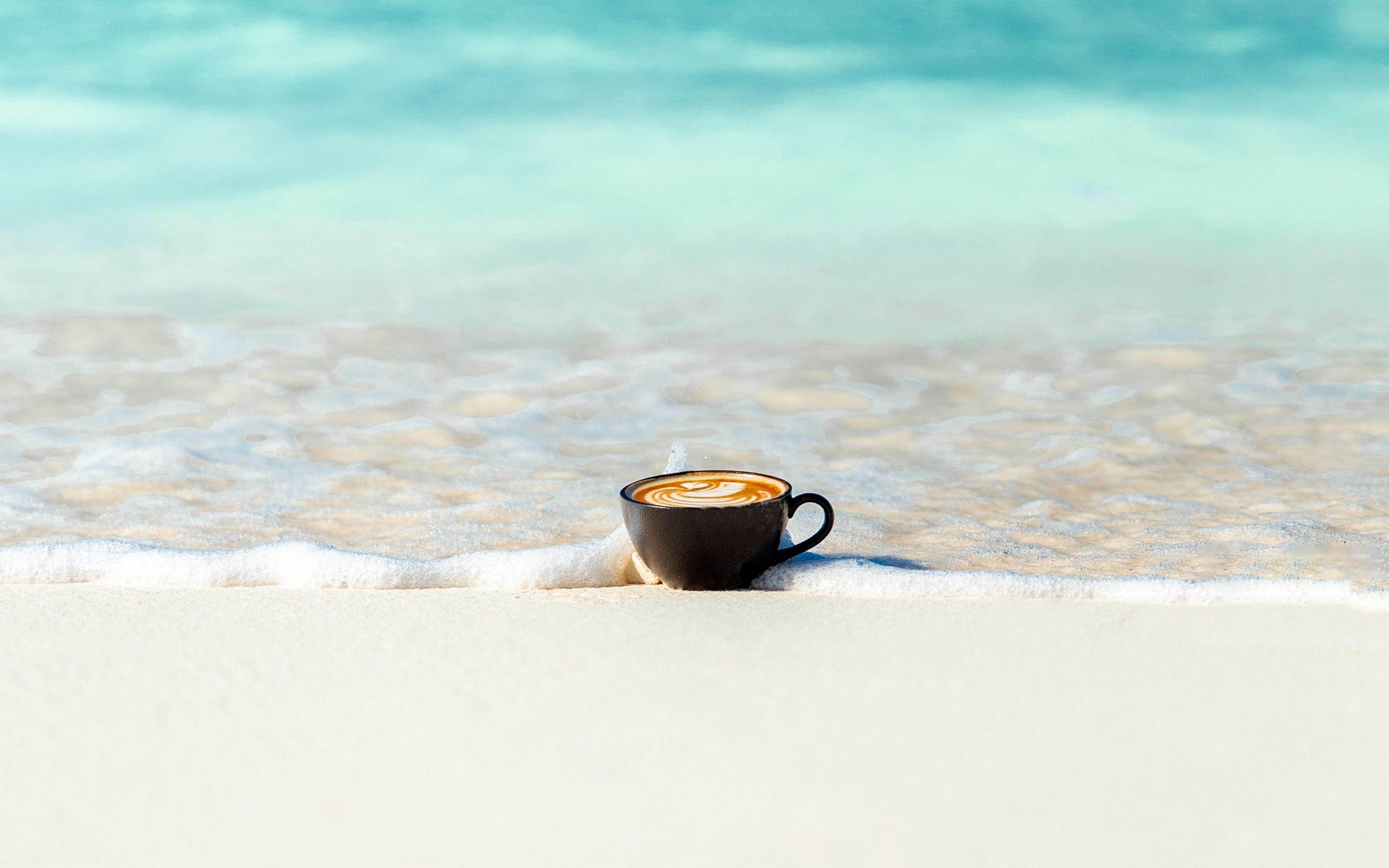 Coffee cup, beach, sea waves, soft, minimal, 2880x1800 wallpaper