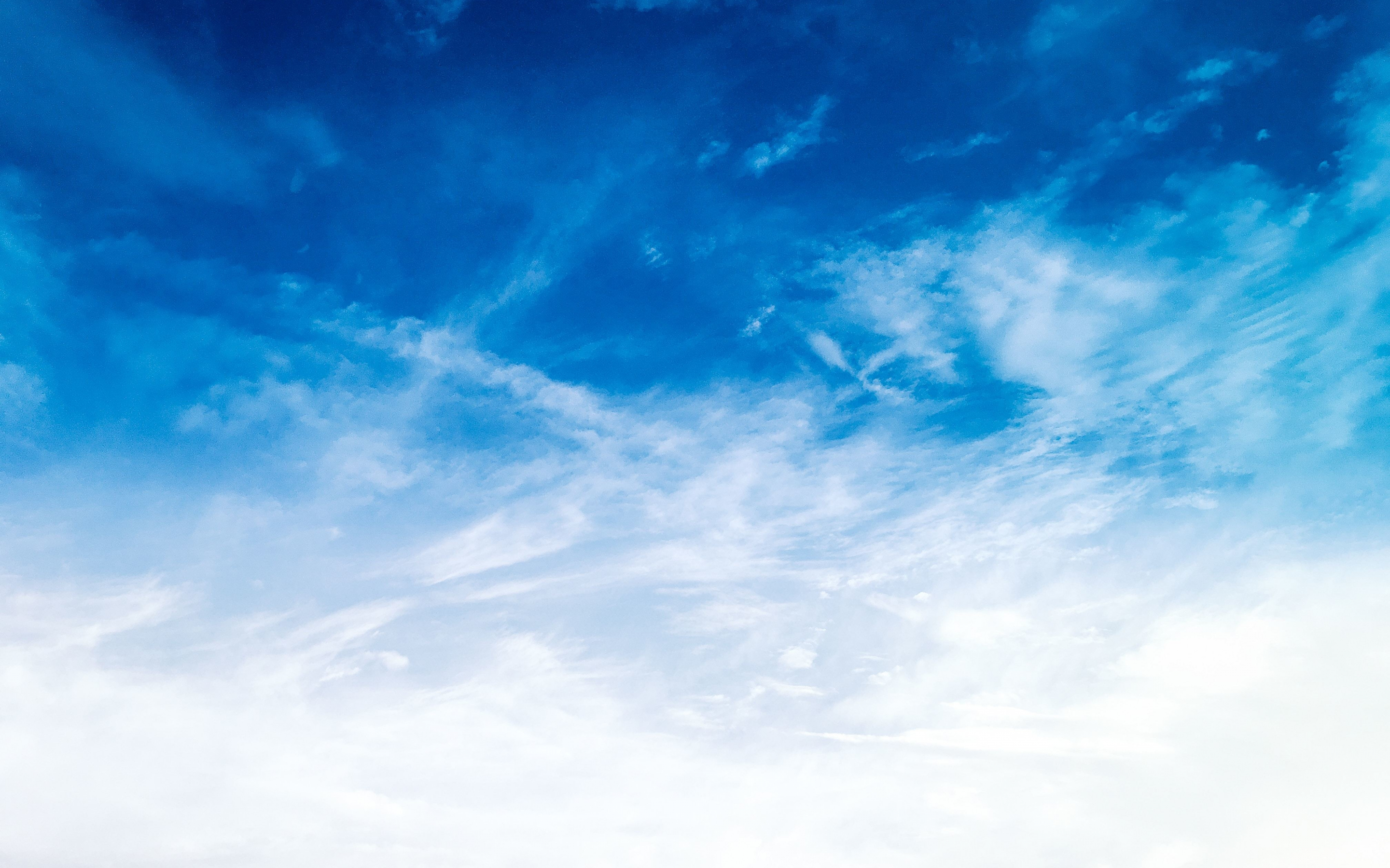 Clouds and blue sky, sunny day, 2880x1800 wallpaper
