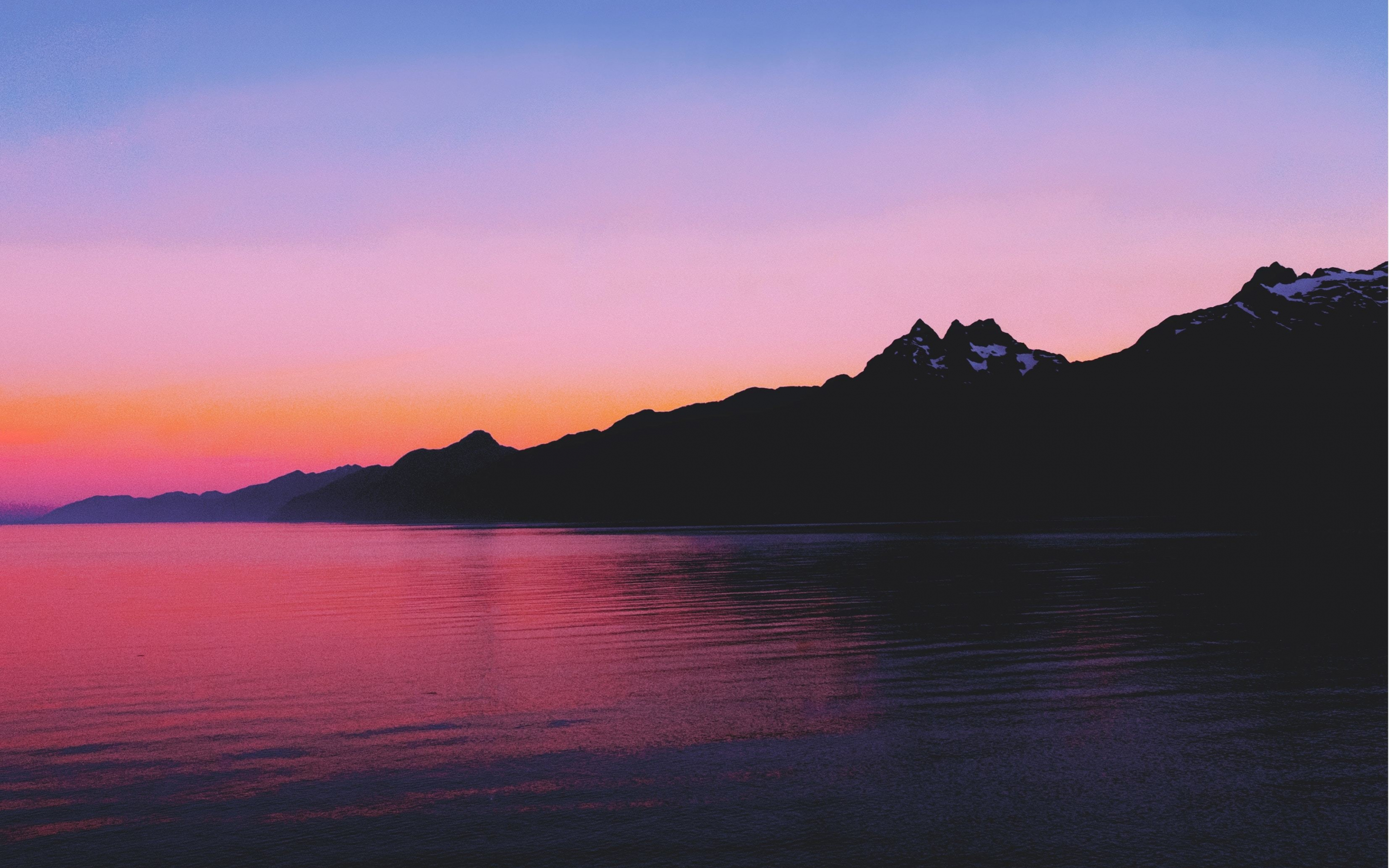 Silhouette, mountains, coast, sea, sunset, 2880x1800 wallpaper