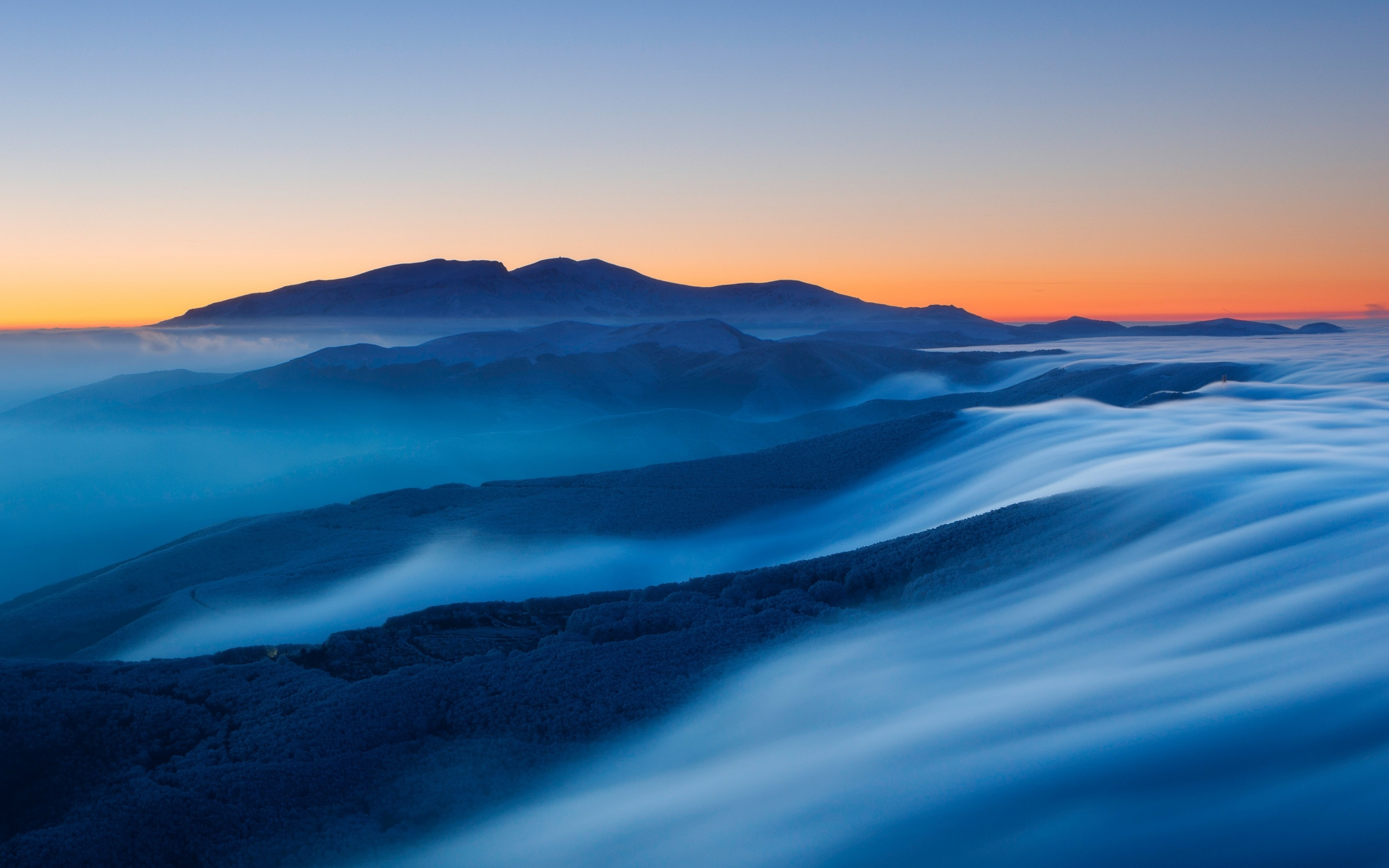 Sunset, mountains, fog, horizon, landscape, 2880x1800 wallpaper