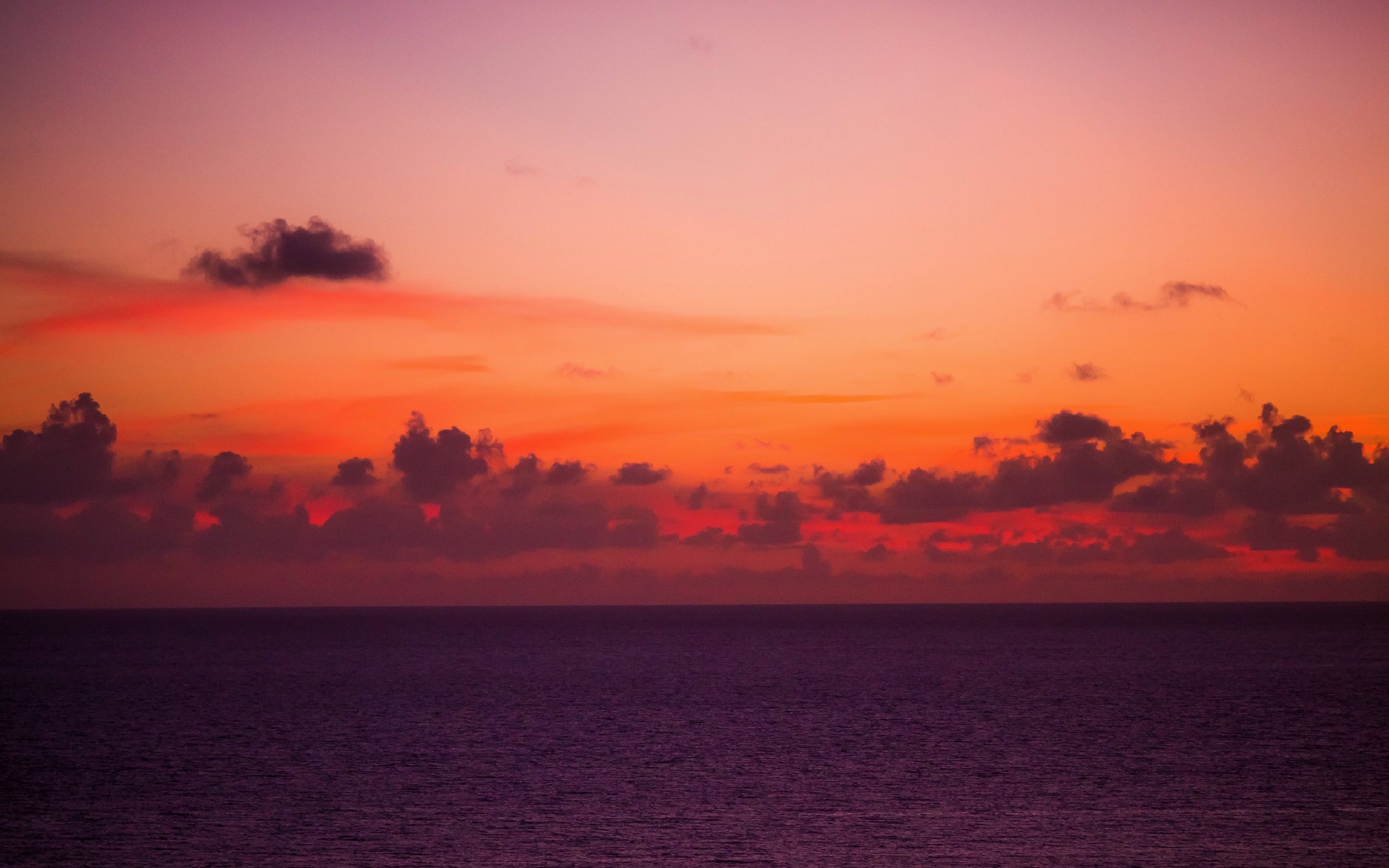 Calm, sea, evening, skyline, clouds, 2880x1800 wallpaper