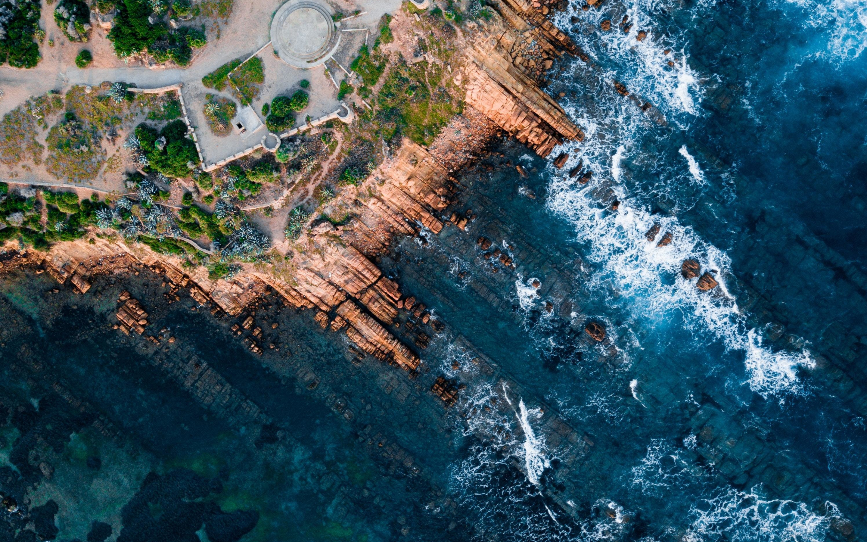Aerial shot, rocks, coast, 2880x1800 wallpaper