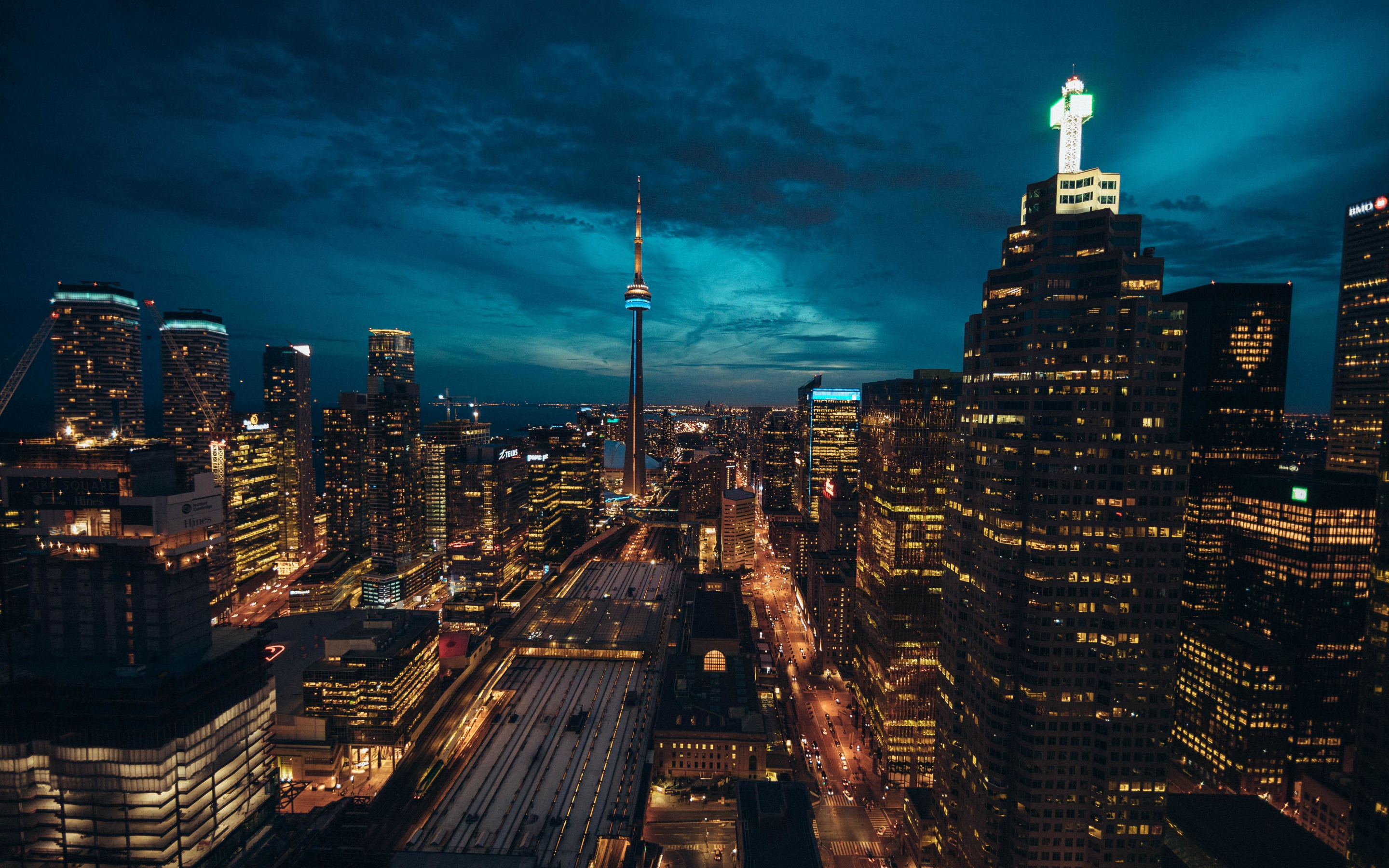 Toronto, cityscape, buildings, night, 2880x1800 wallpaper