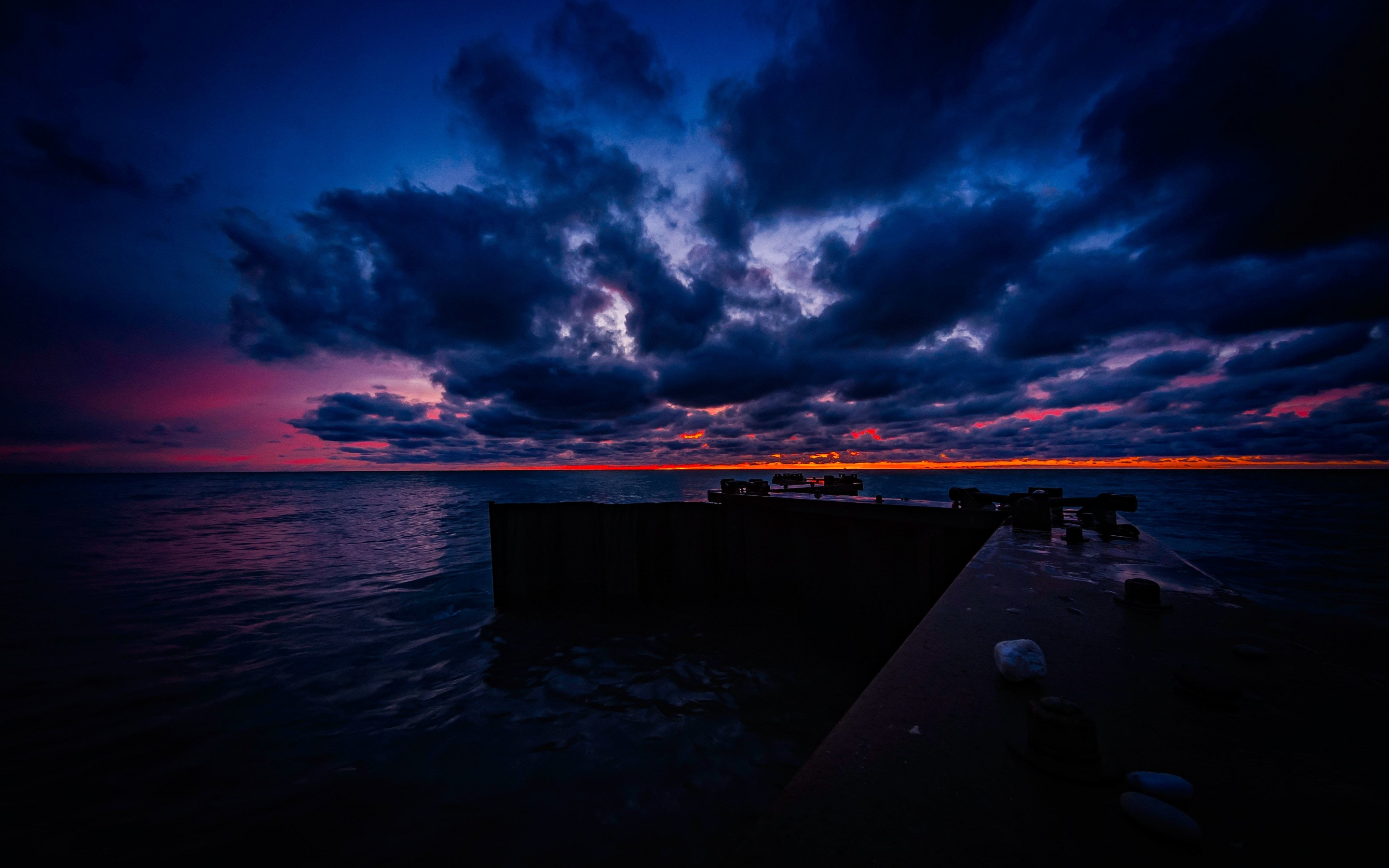 Pier, clouds, sunset, sea, dark, 2880x1800 wallpaper