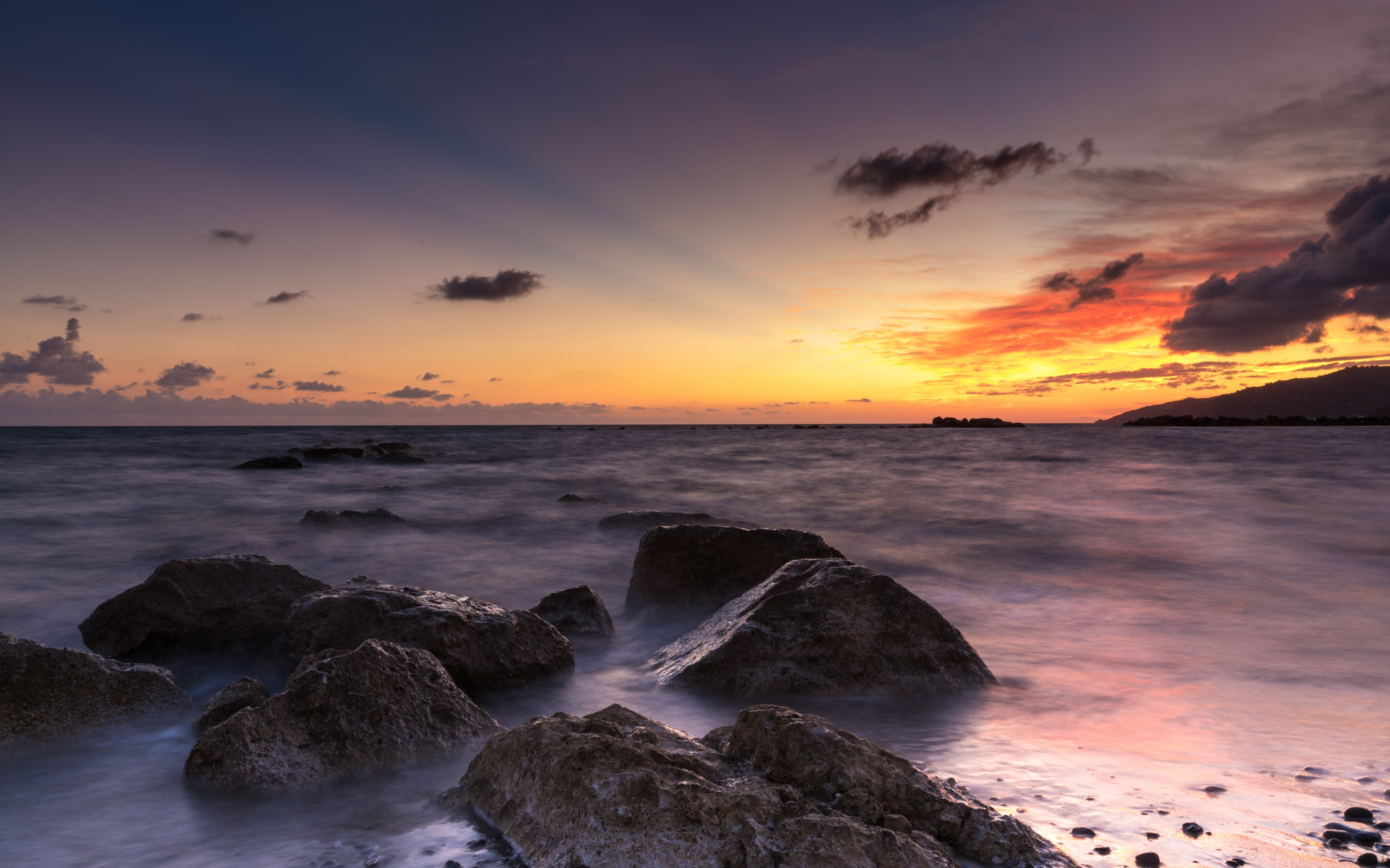 Sea, sunset, rocks, sky, 2880x1800 wallpaper