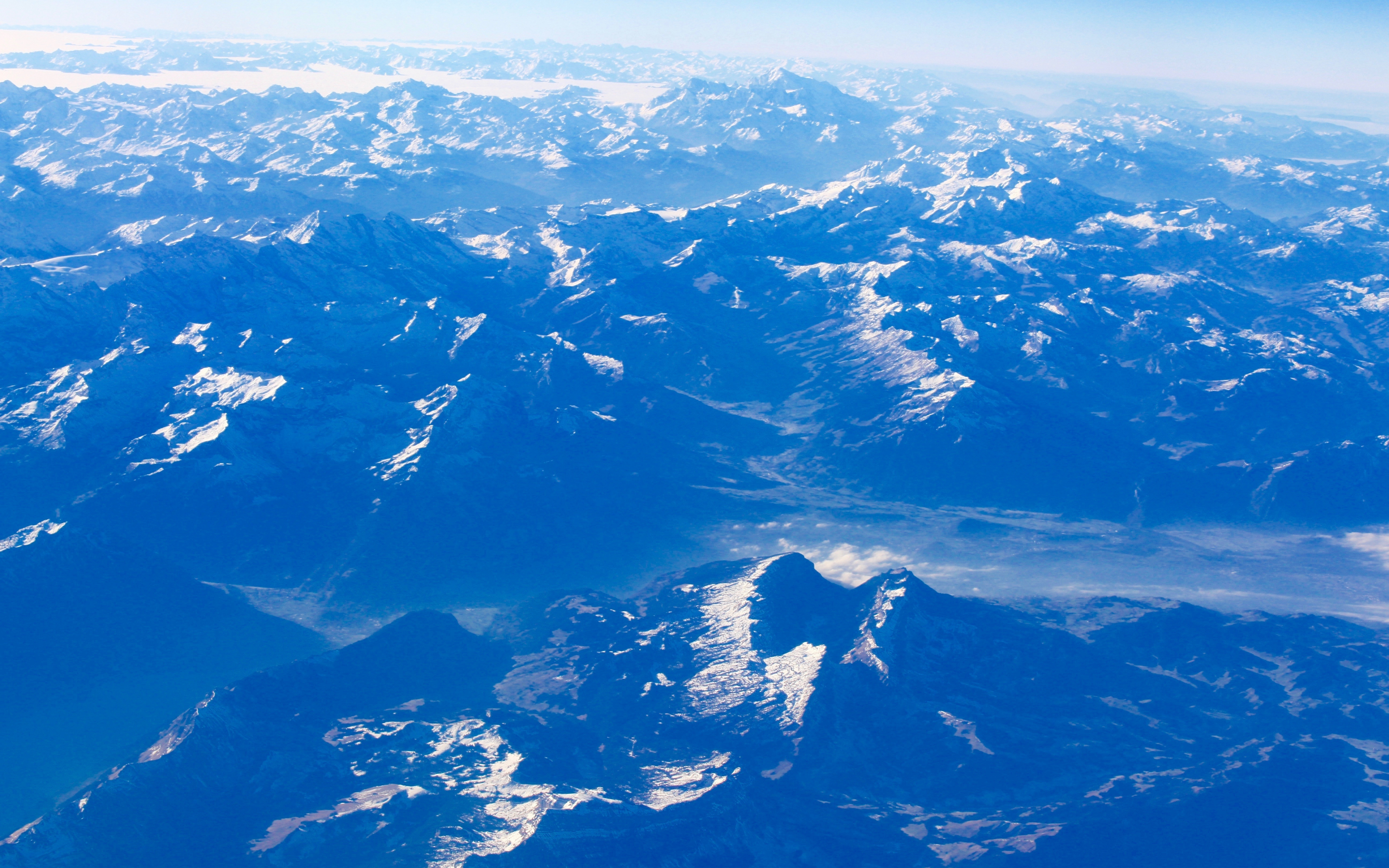 Landscape, mountain range, aerial view, 2880x1800 wallpaper