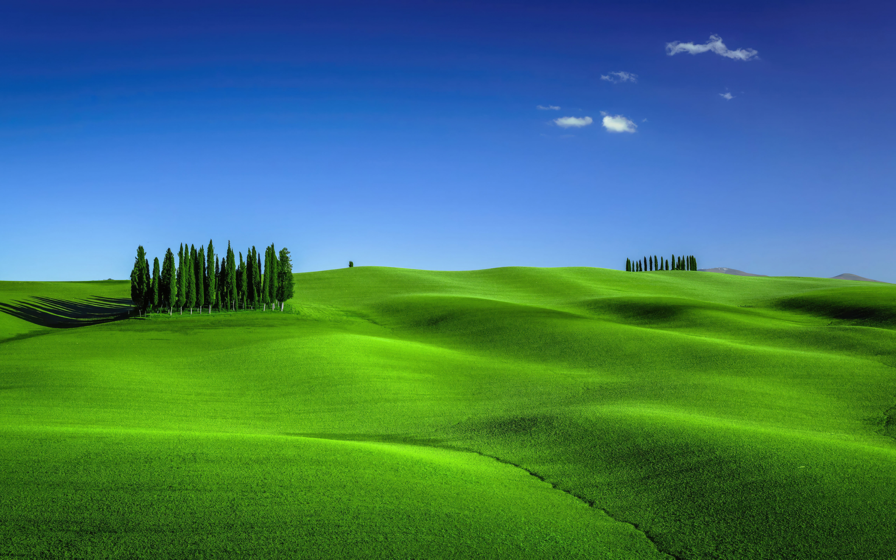 Green meadows, landscape, nature, Tuscany, 2880x1800 wallpaper