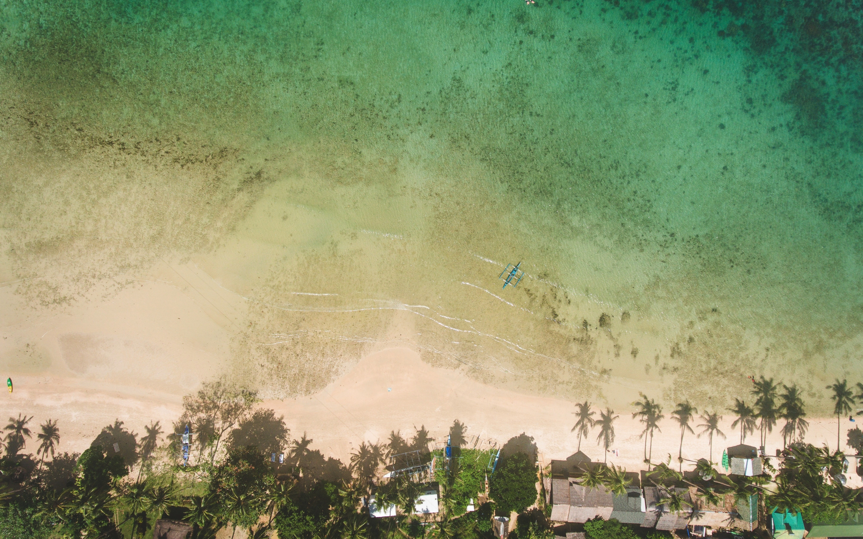 Green, beach, aerial view, 2880x1800 wallpaper