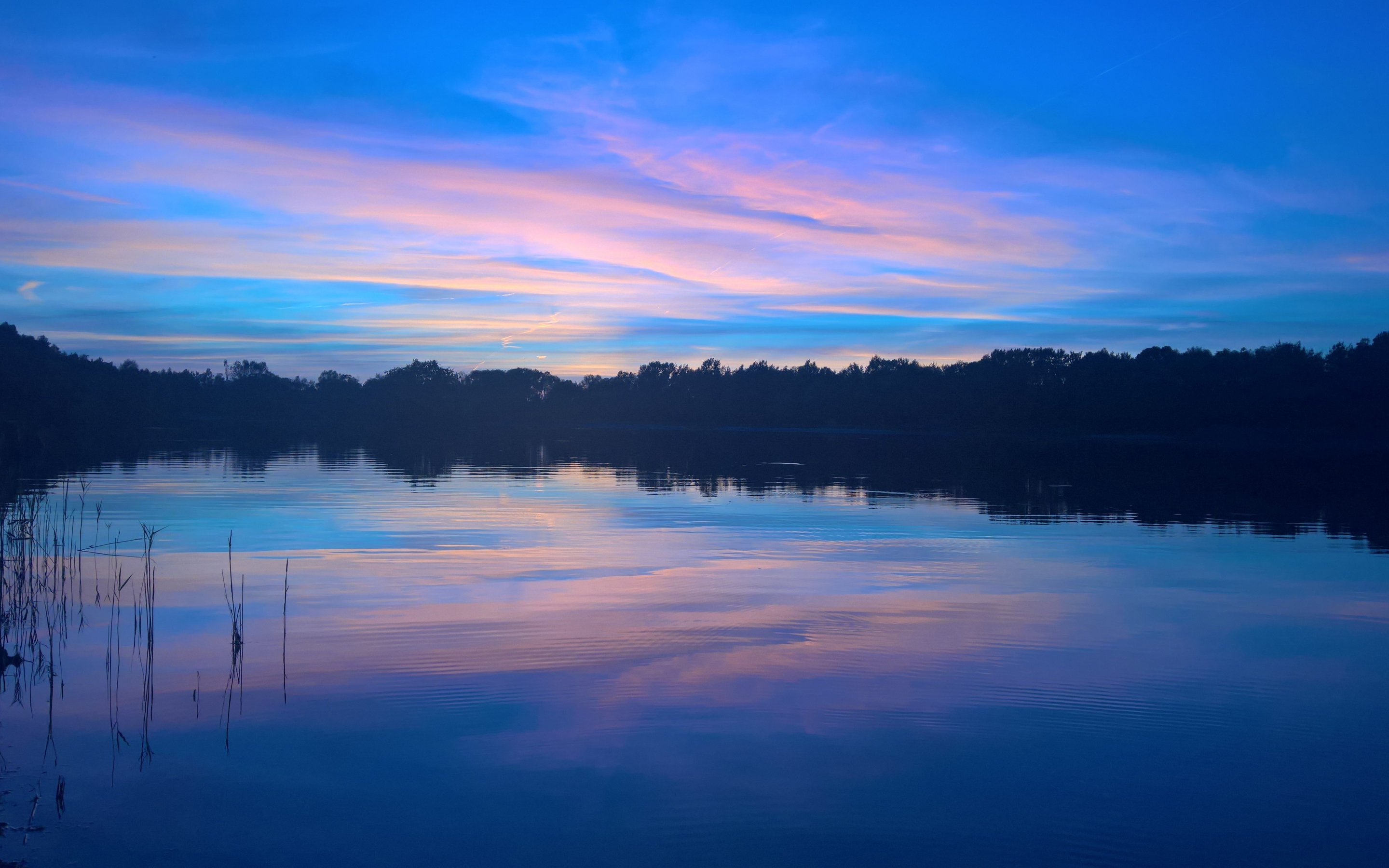 Blue sky, sunset, lake, reflections, nature, 2880x1800 wallpaper