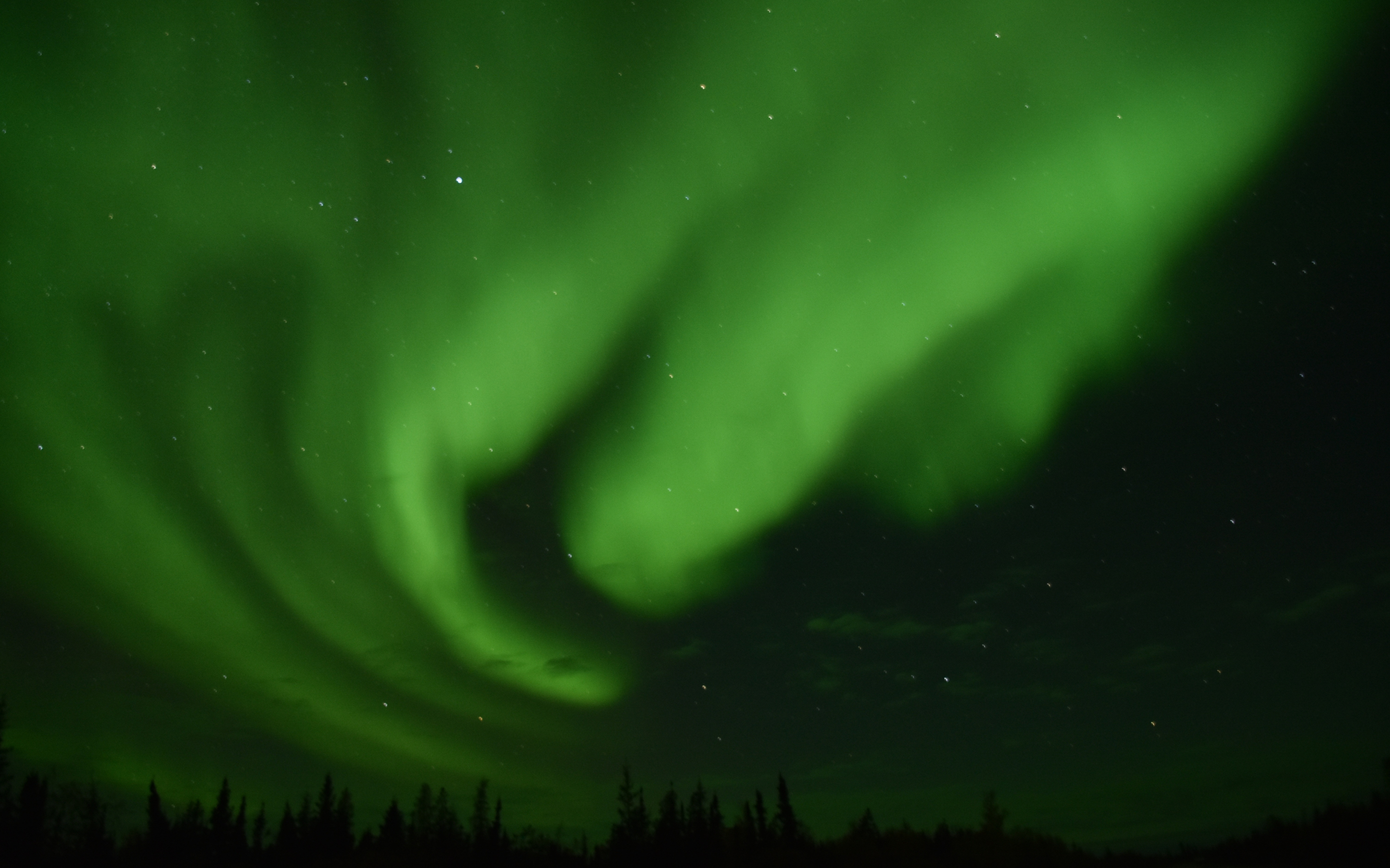 Aurora, green light, sky, night, nature, 2880x1800 wallpaper