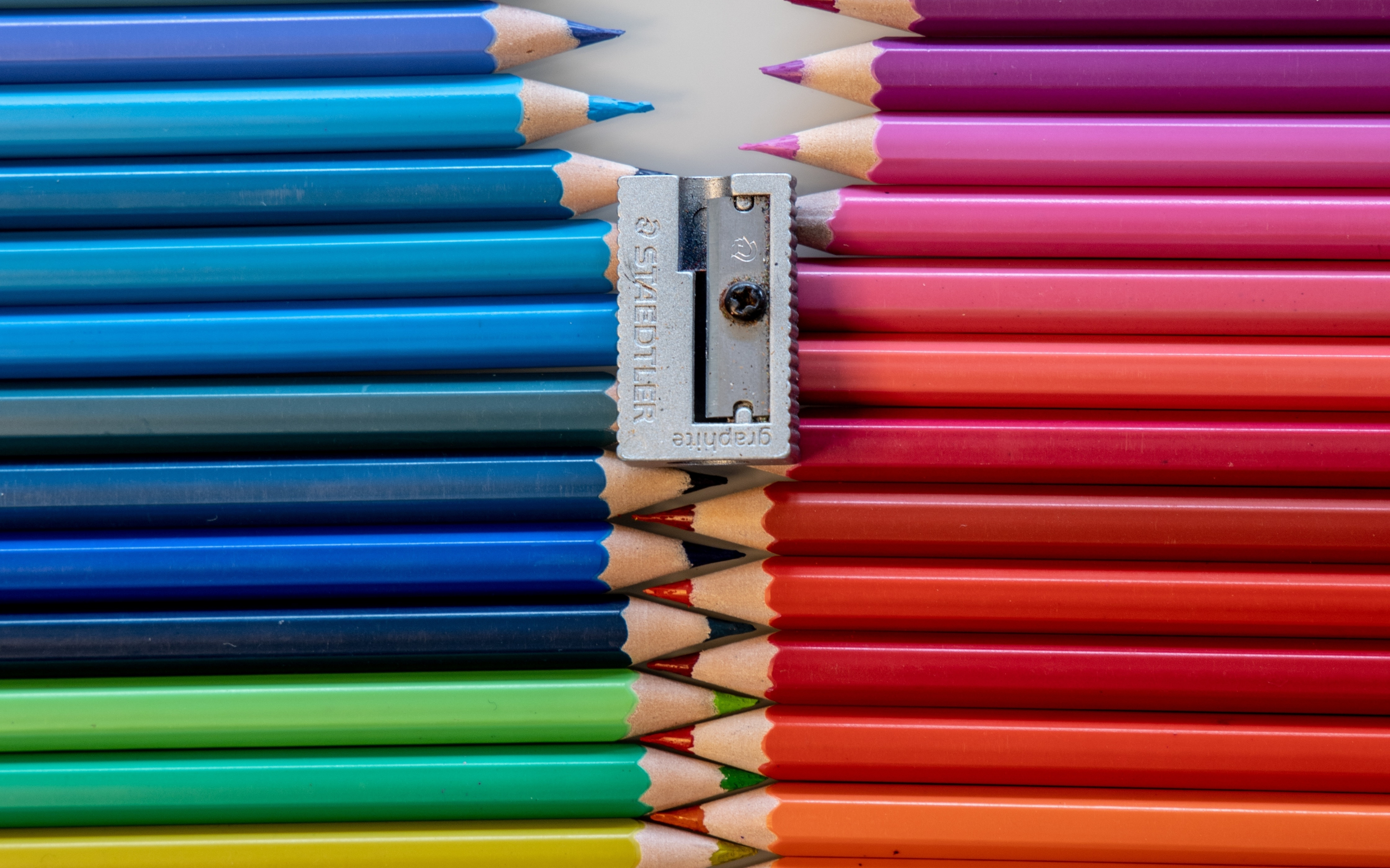 Colorful pencil, sharpener, 2880x1800 wallpaper