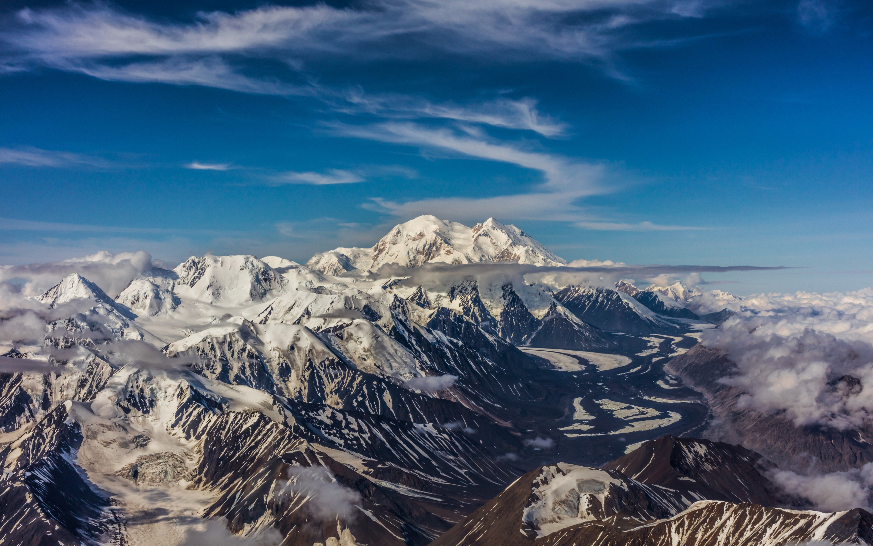 Mountain range, mountains, clouds, blue sky, 2880x1800 wallpaper