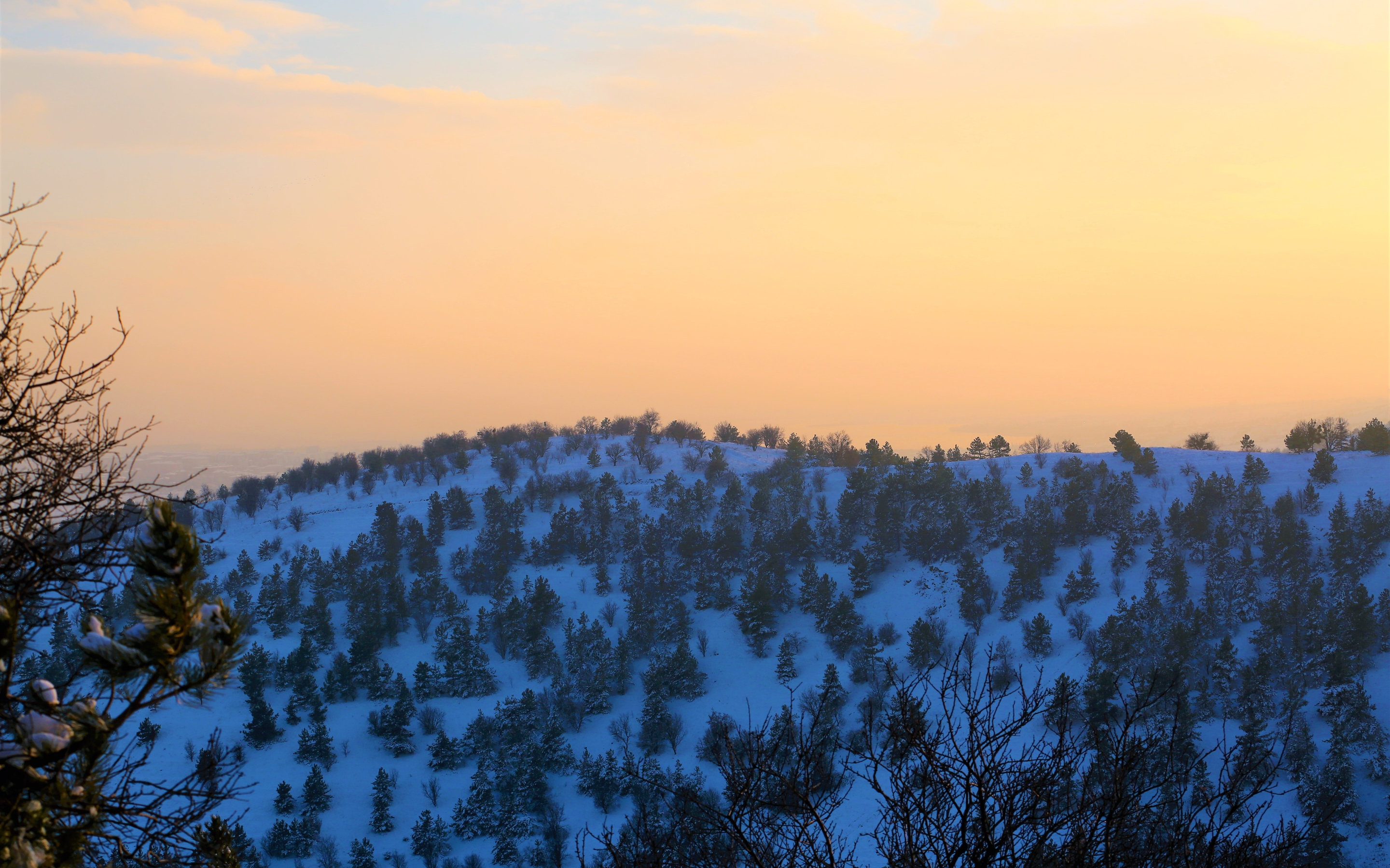 Winter, hilltop, sunset, nature, 2880x1800 wallpaper