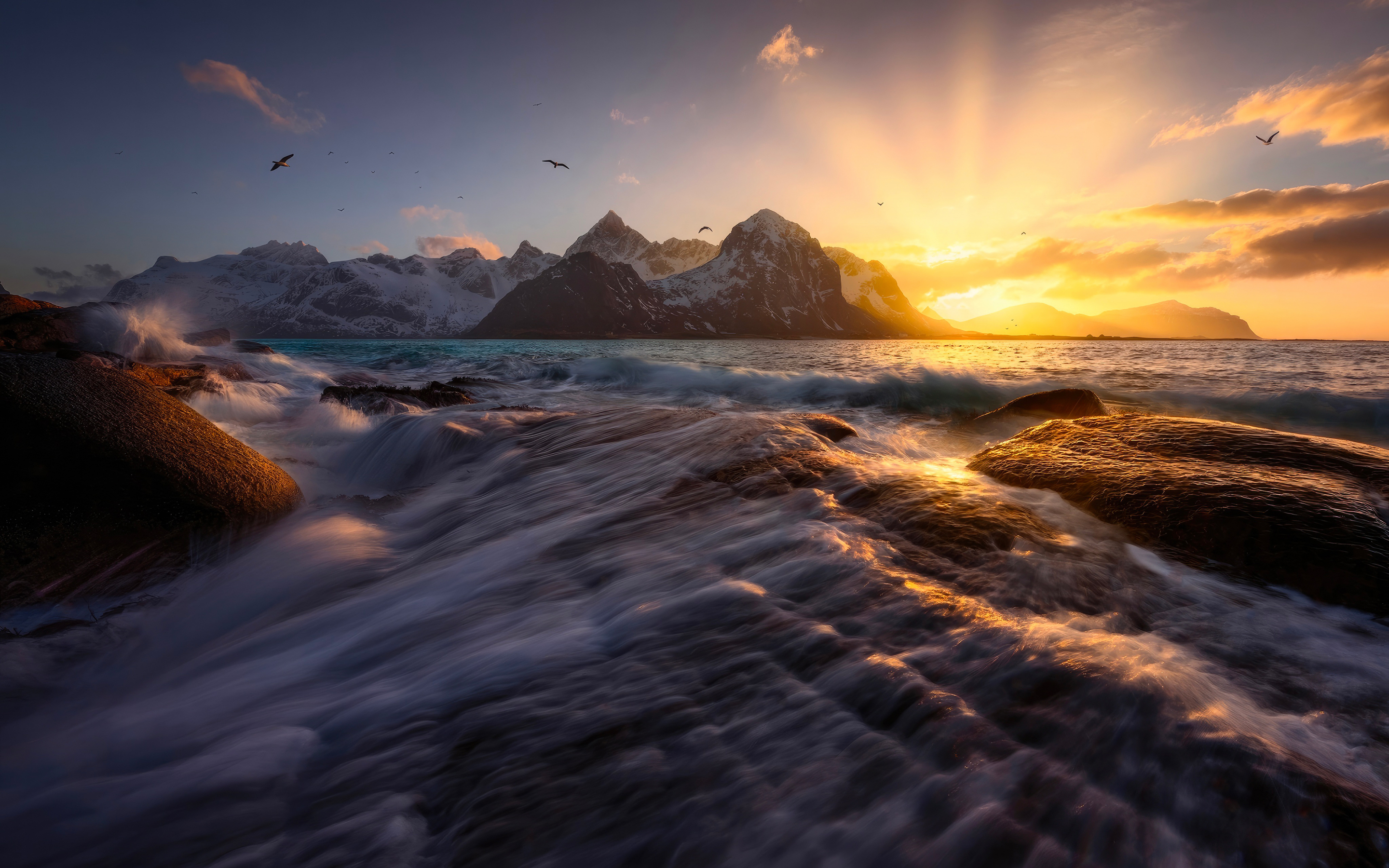 Coastal waves, Norway's Lofoten islands, nature, sunset, 2880x1800 wallpaper