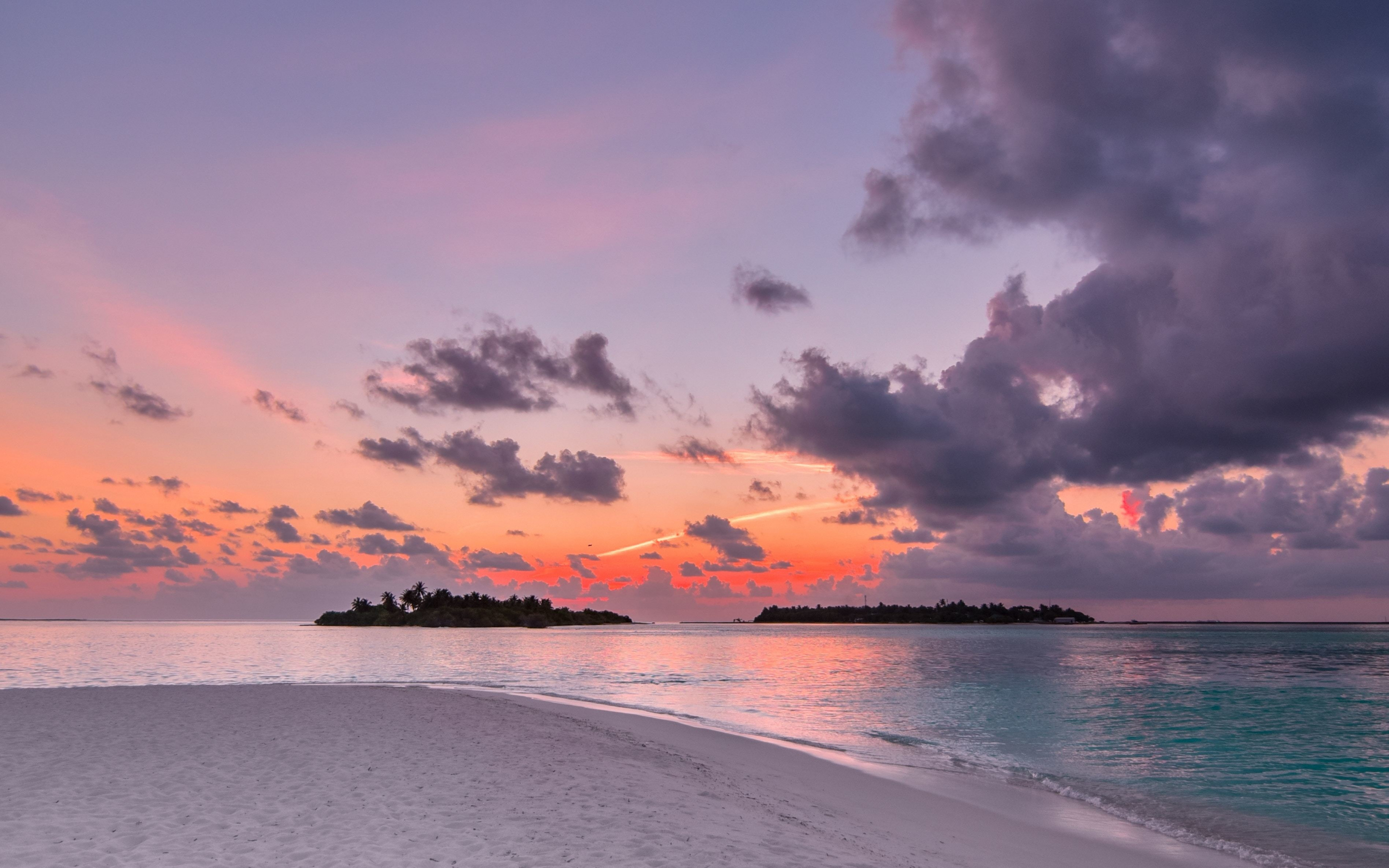 Beach, island, sunset, clouds, nature, 2880x1800 wallpaper