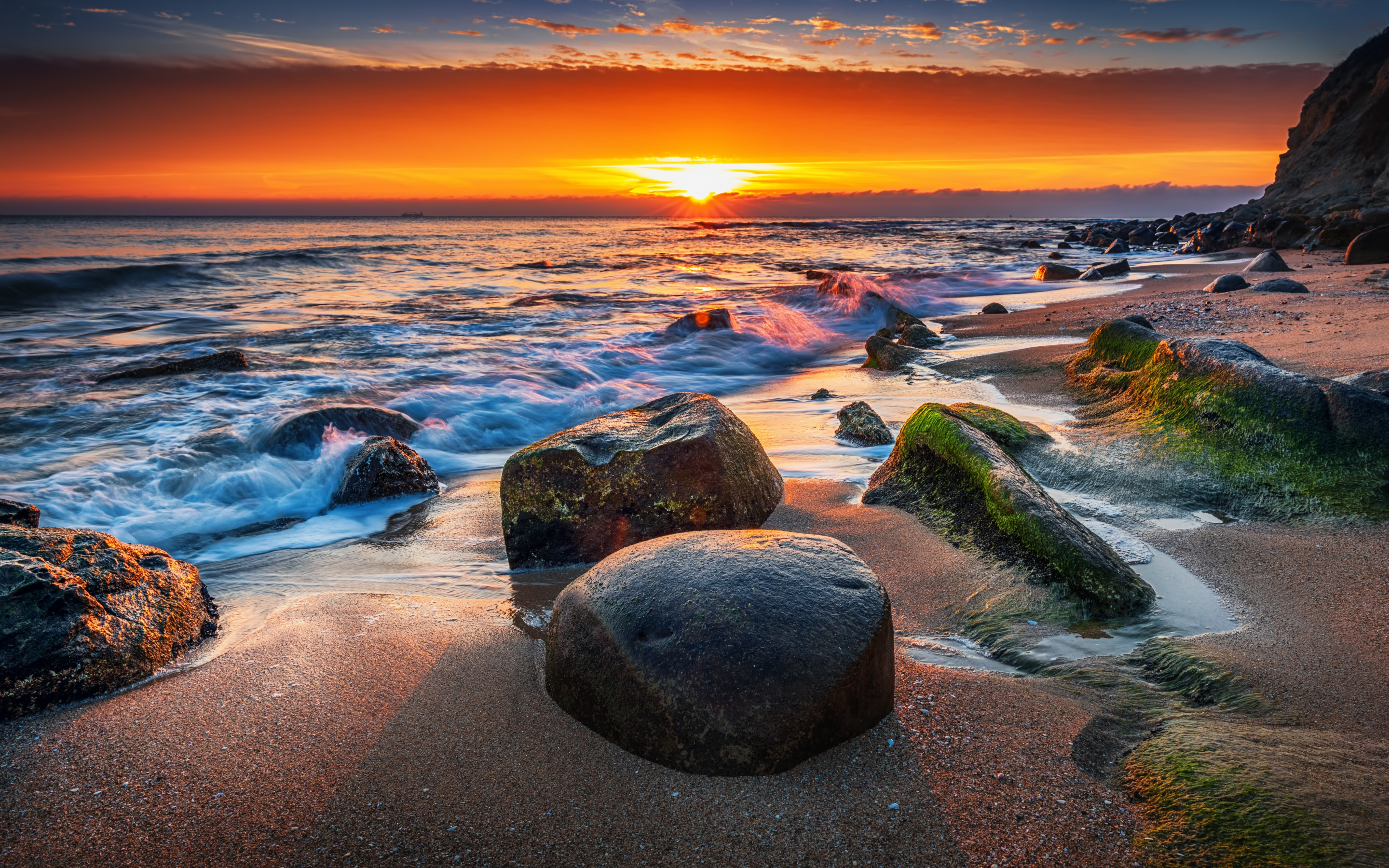 Coast, rocks, sunset, sea, sea waves, 2880x1800 wallpaper
