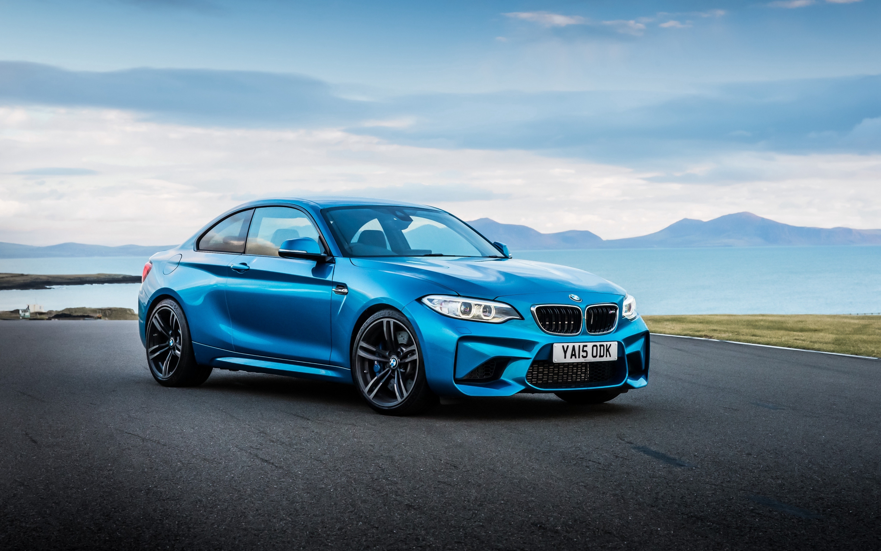 Blue, BMW M2, luxury sedan, 2880x1800 wallpaper