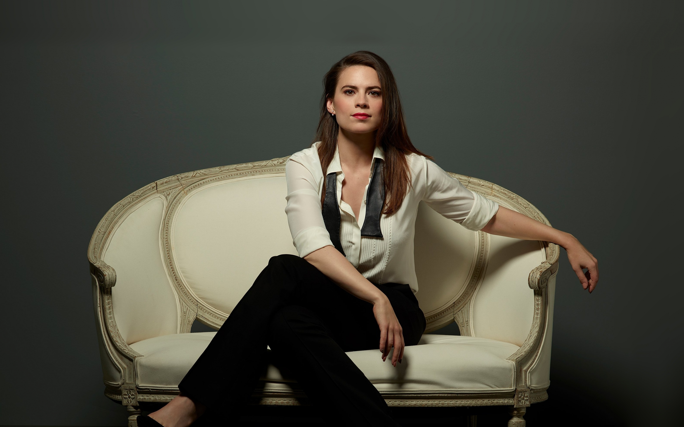 Lead actress, Hayley Atwell, TV show, Conviction, 2880x1800 wallpaper