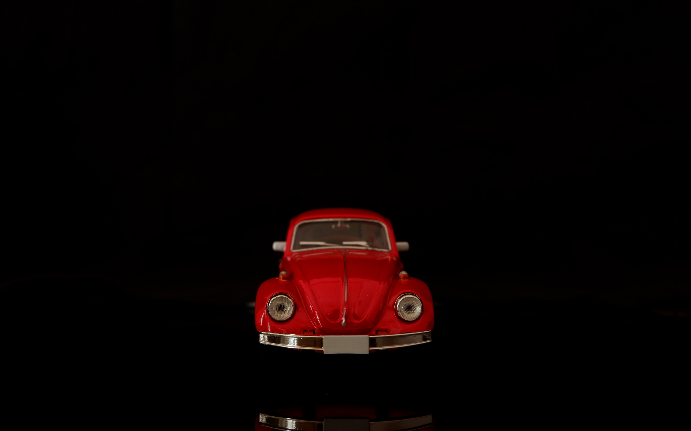 Retro, vintage car, model, figure, red car, 2880x1800 wallpaper