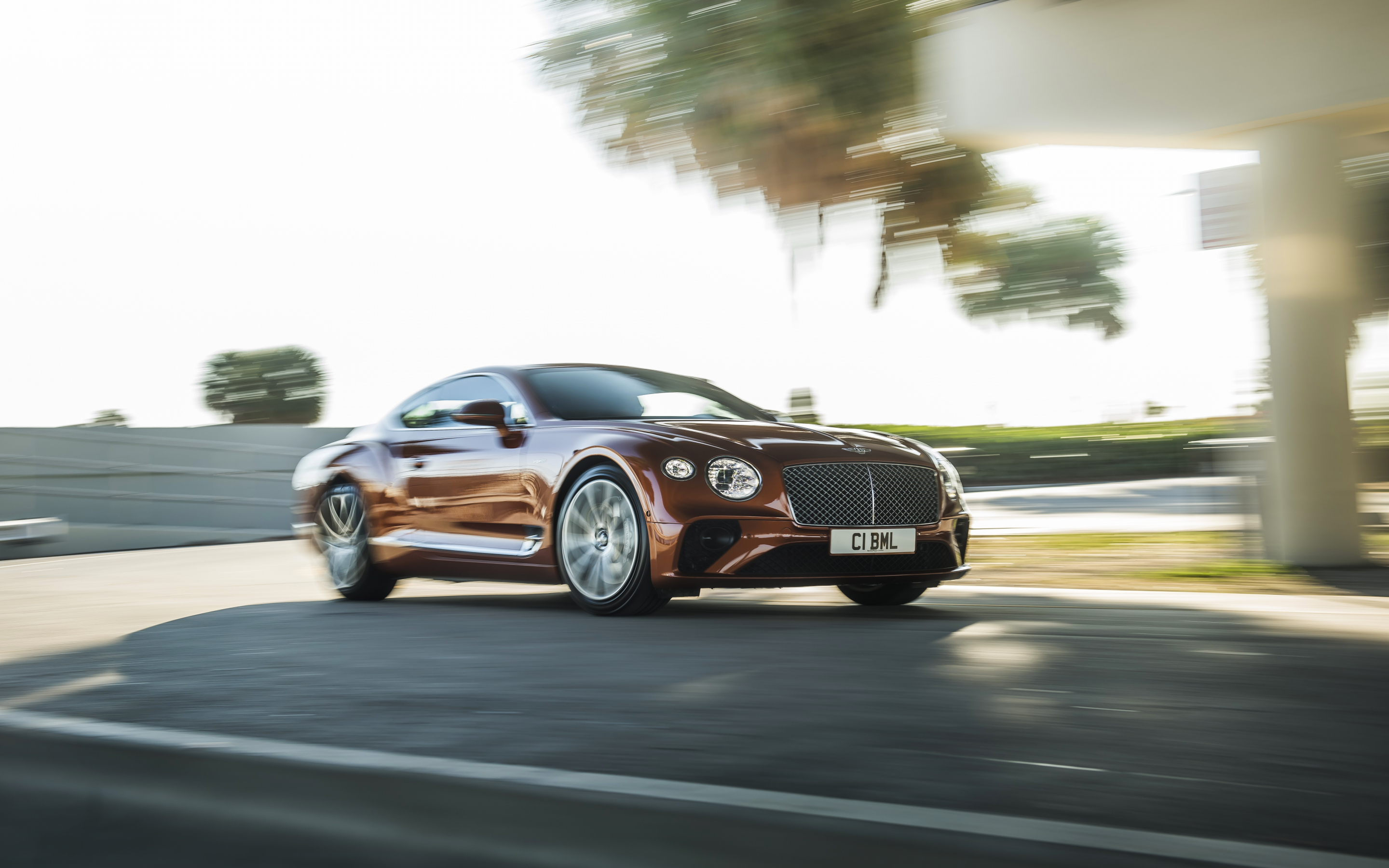Motion blur, Bentley Continental GT, 2880x1800 wallpaper