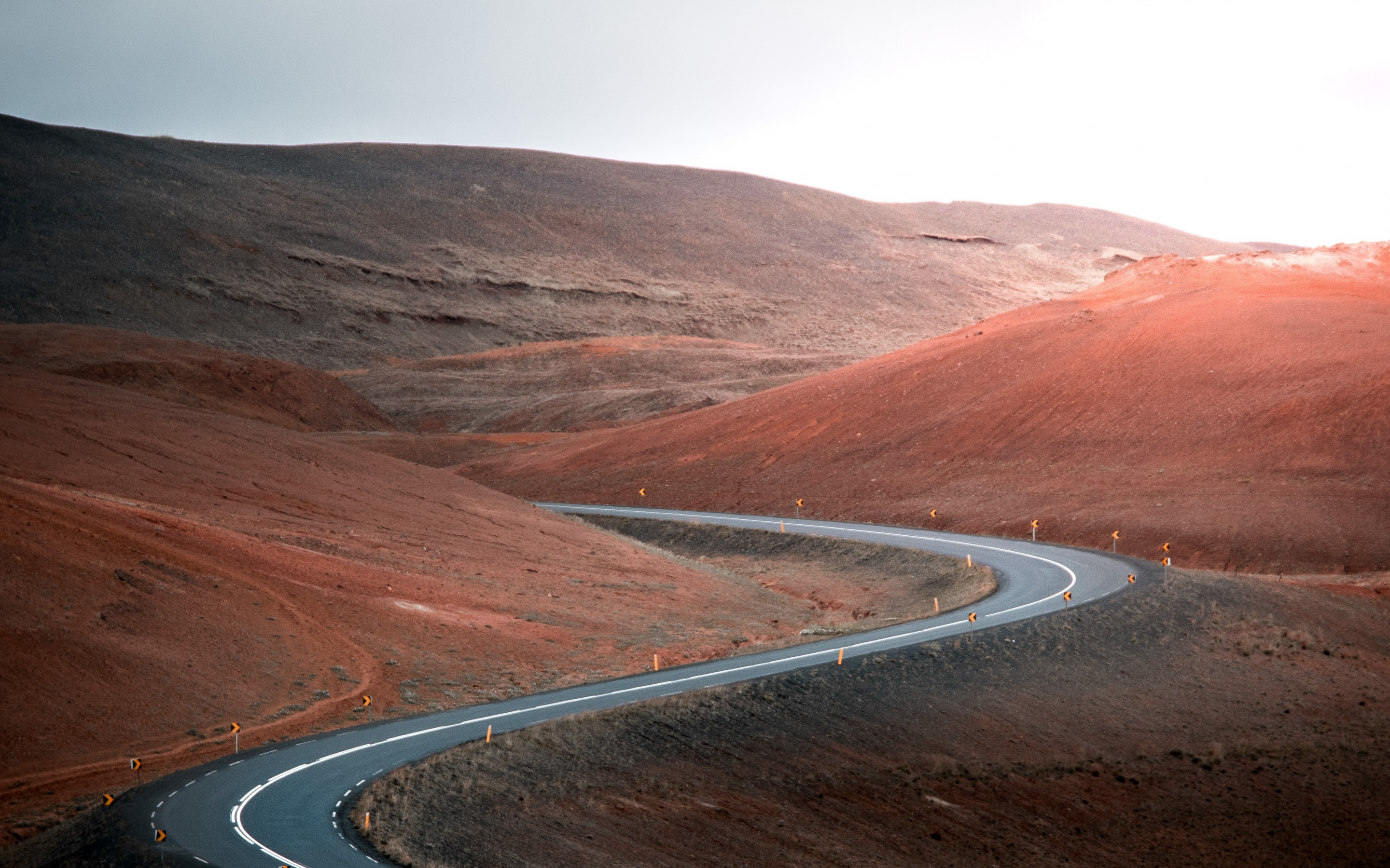 Road, highway, turns, hills, nature, 2880x1800 wallpaper