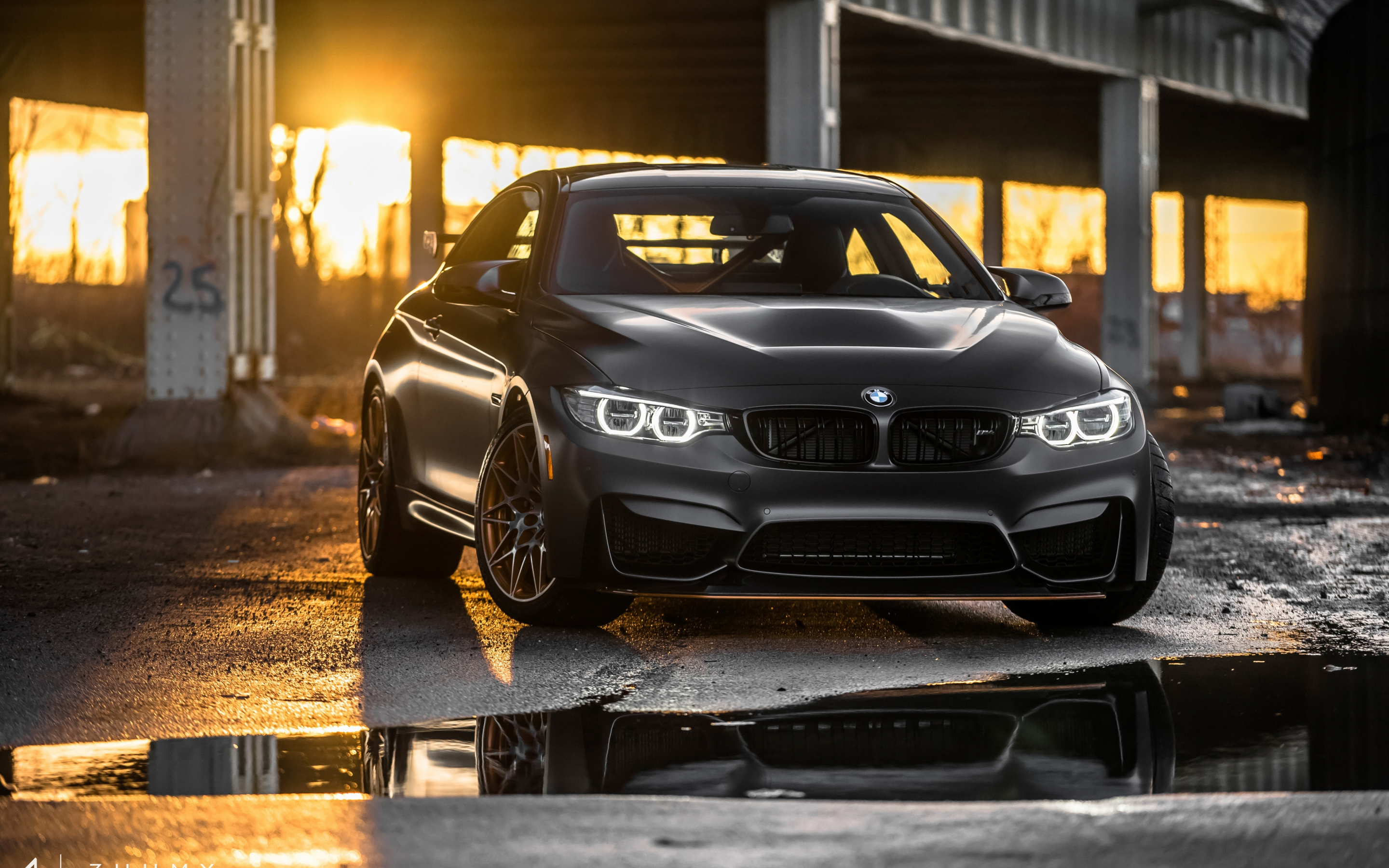 BMW M4 GTS, black, luxury car, 2880x1800 wallpaper