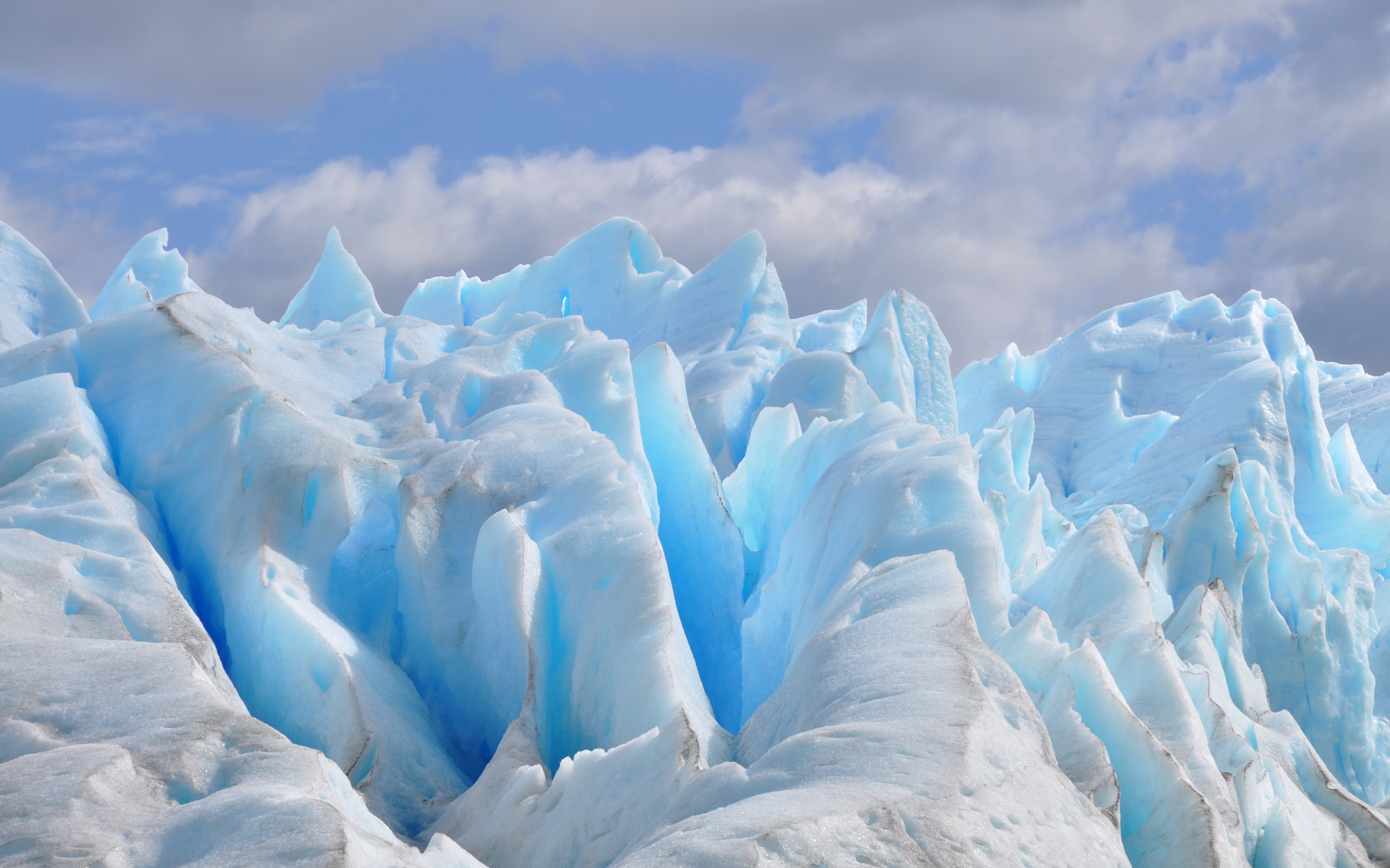 Blue snow, glacier, 2880x1800 wallpaper