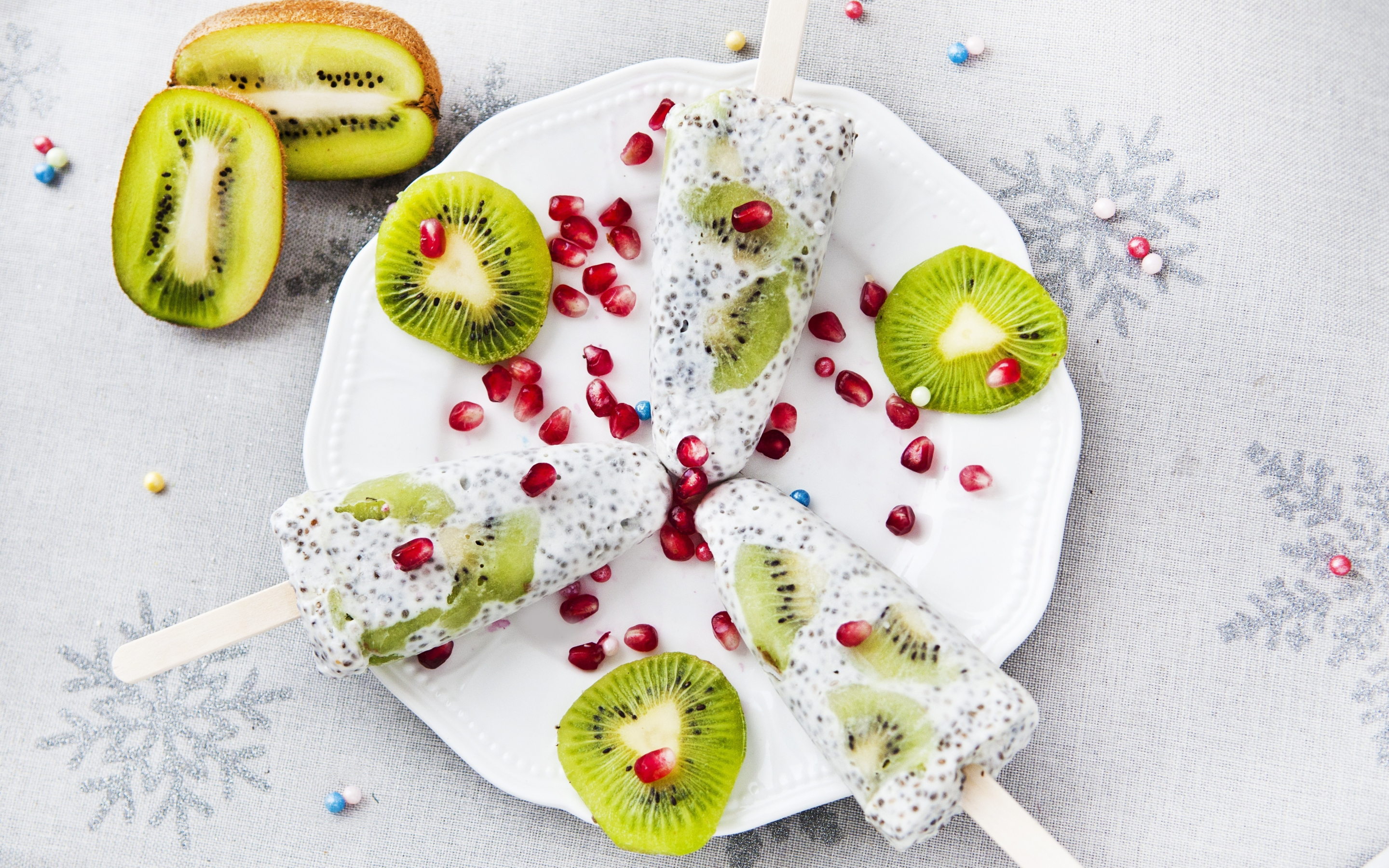 Kiwifruit, slices, ice candies, 2880x1800 wallpaper