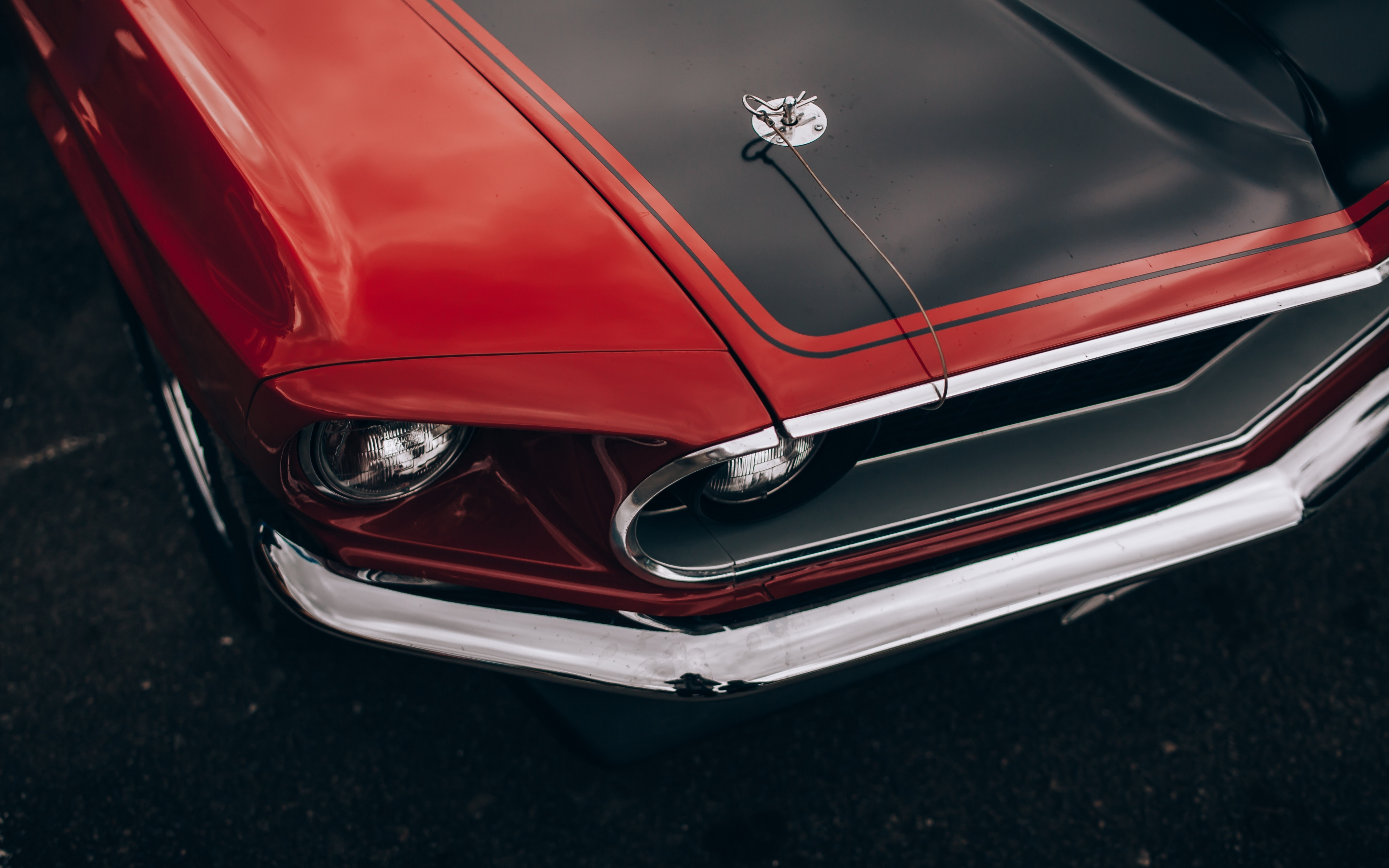 Headlight, car, red and classic, 2880x1800 wallpaper