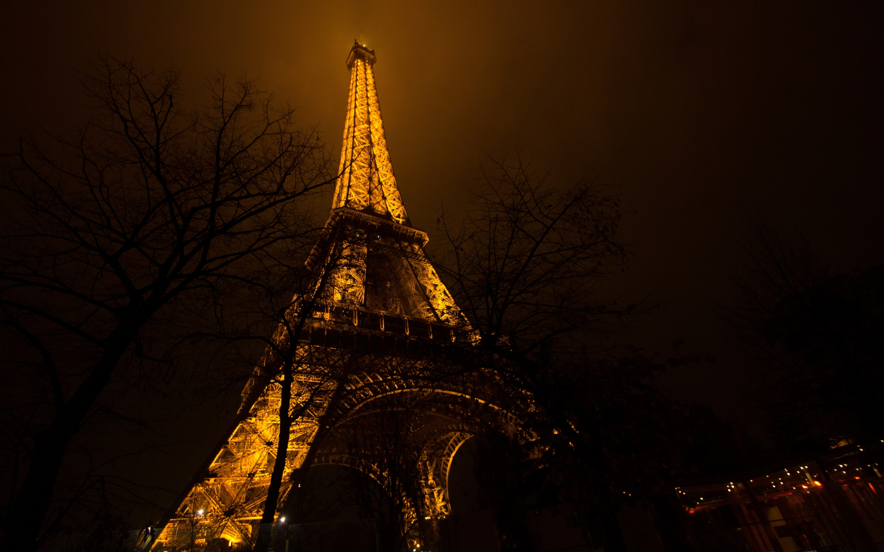 Eiffel Tower, architecture, night, 2880x1800 wallpaper
