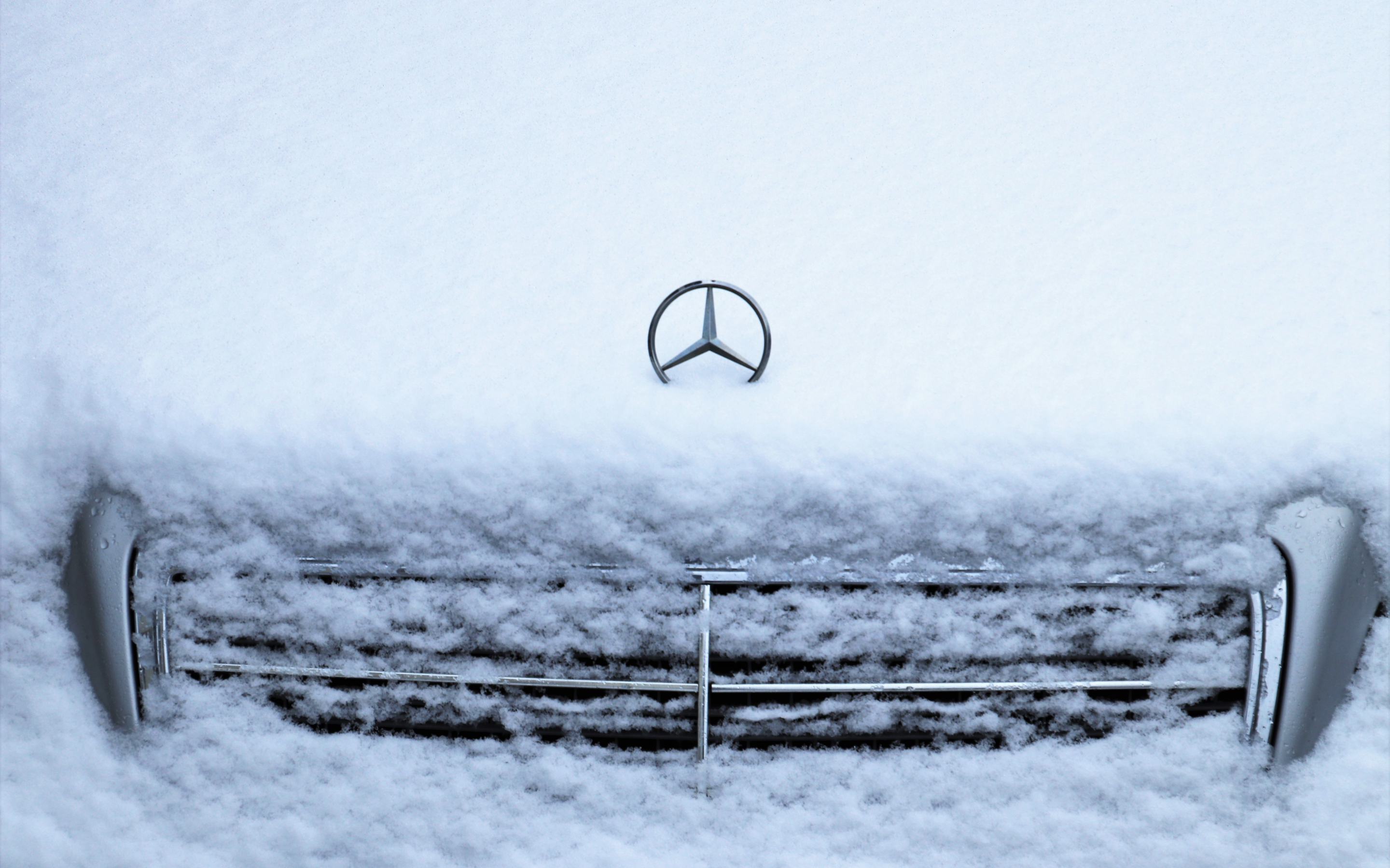 Winter, snow layer, cars, Mercedes-Benz, 2880x1800 wallpaper