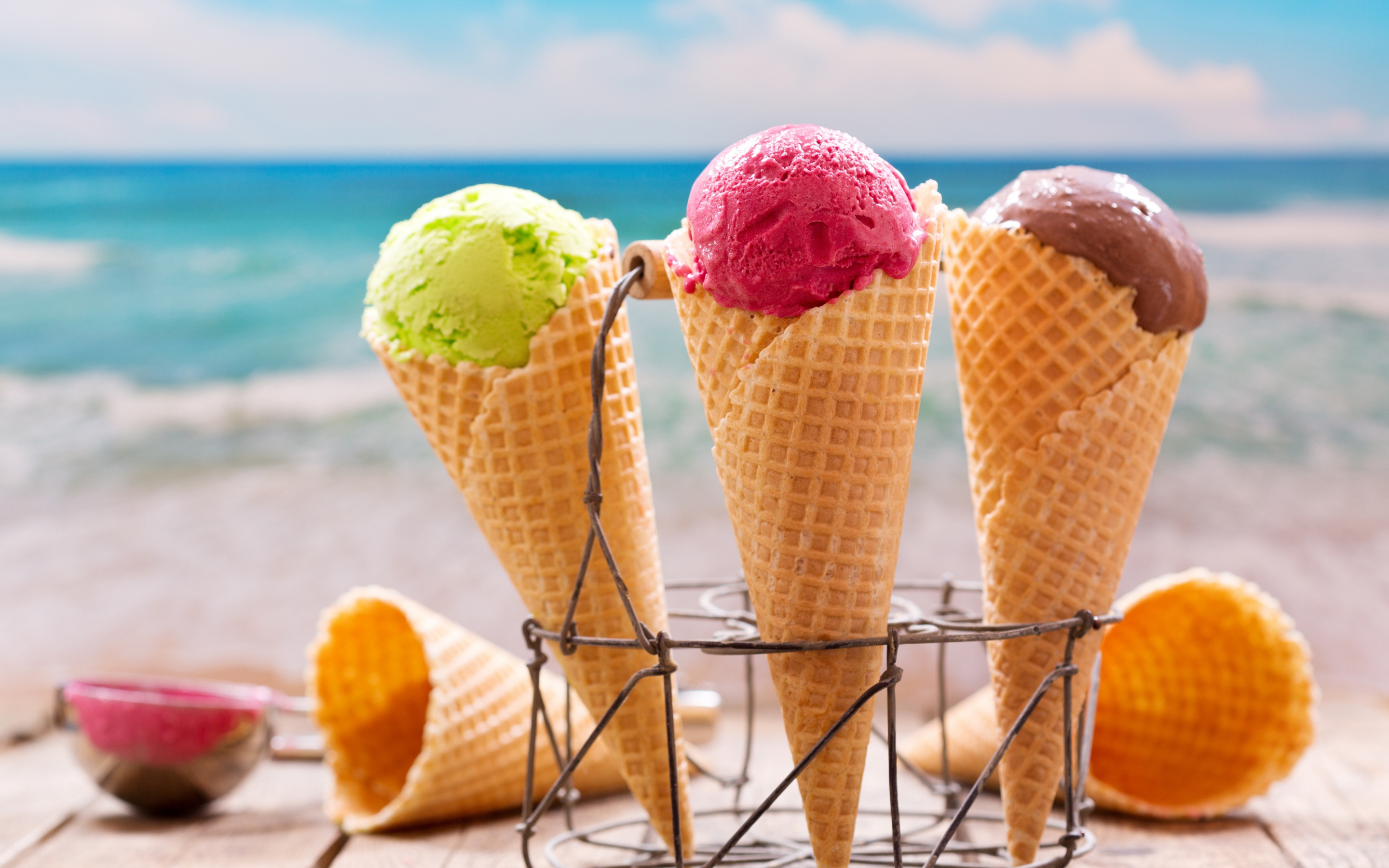Ice cream, waffle cones, summer, 2880x1800 wallpaper