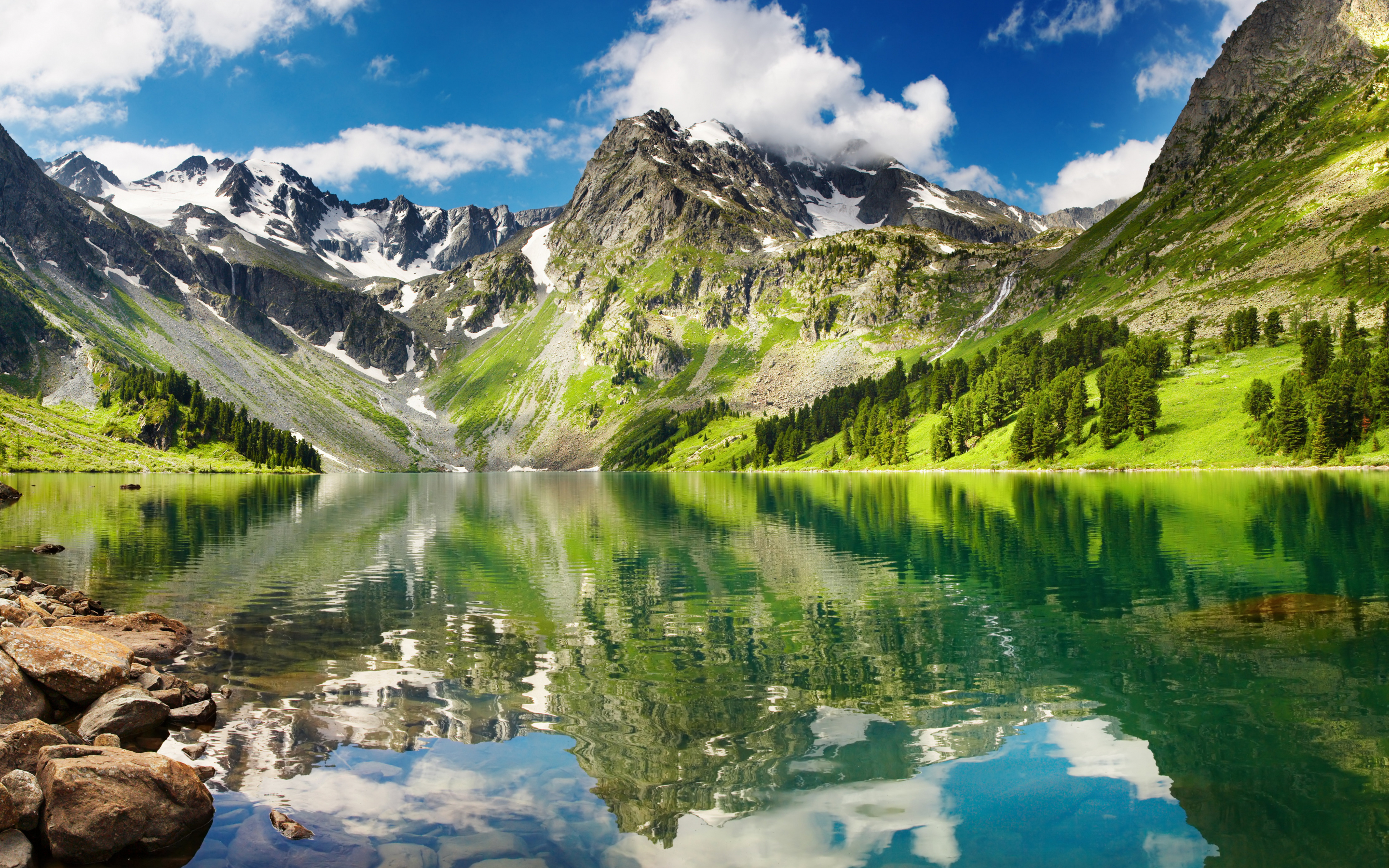 Green pretty mountains, nature, lake, sunny day, 2880x1800 wallpaper