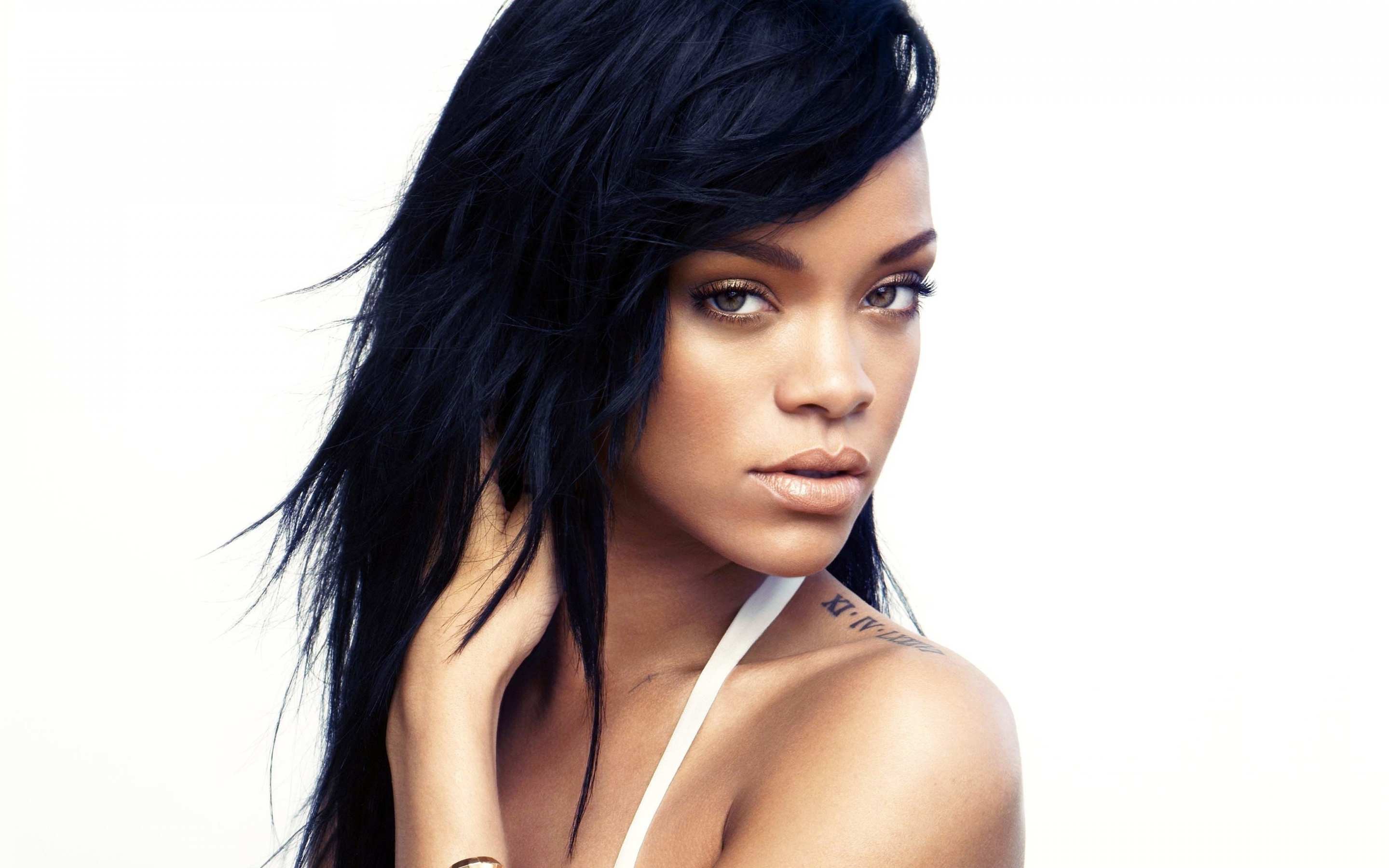 Rihanna, celebrity, tattoo, 2880x1800 wallpaper