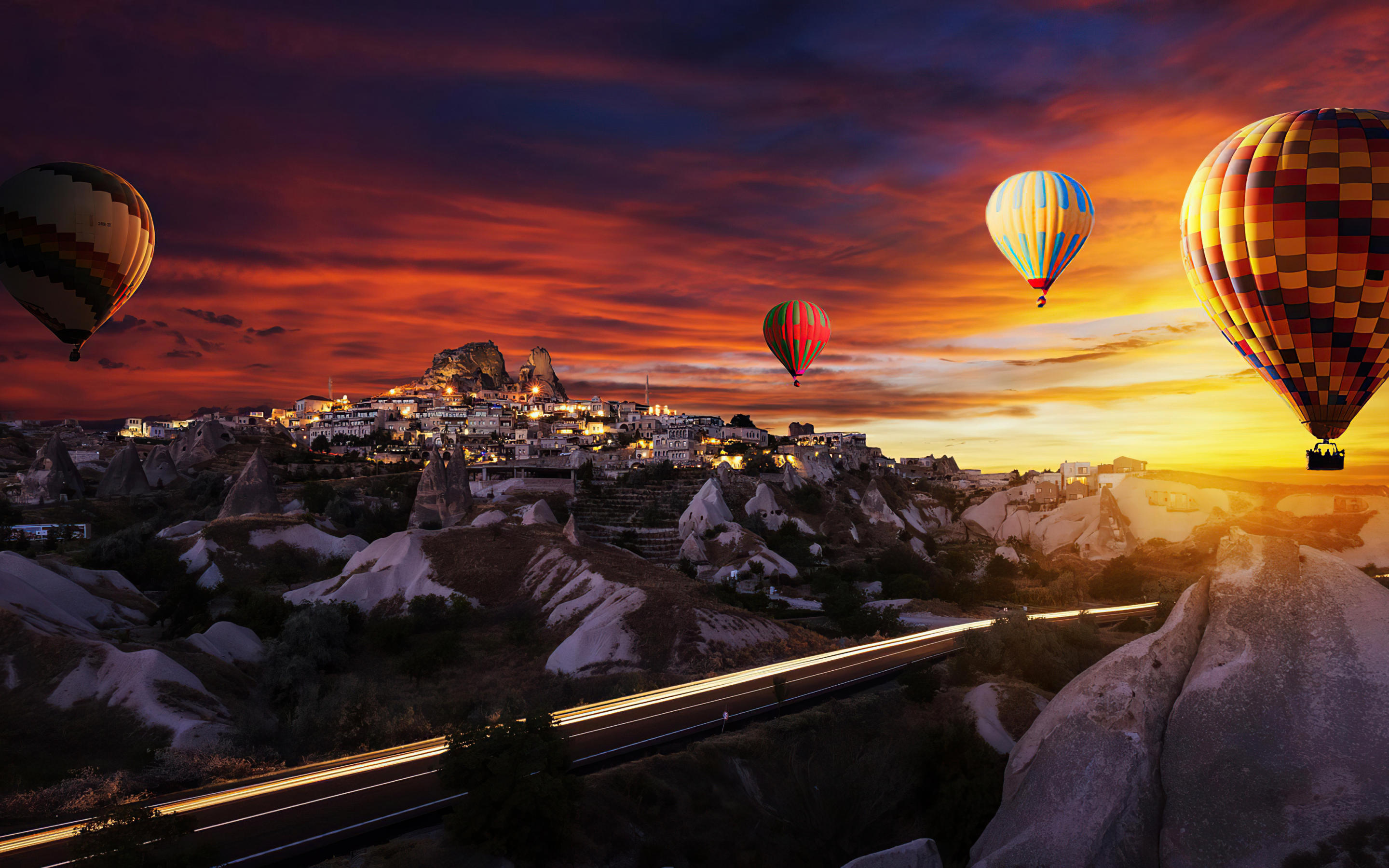 Hot air balloons over Göreme, sunset, sky, clouds, 2880x1800 wallpaper