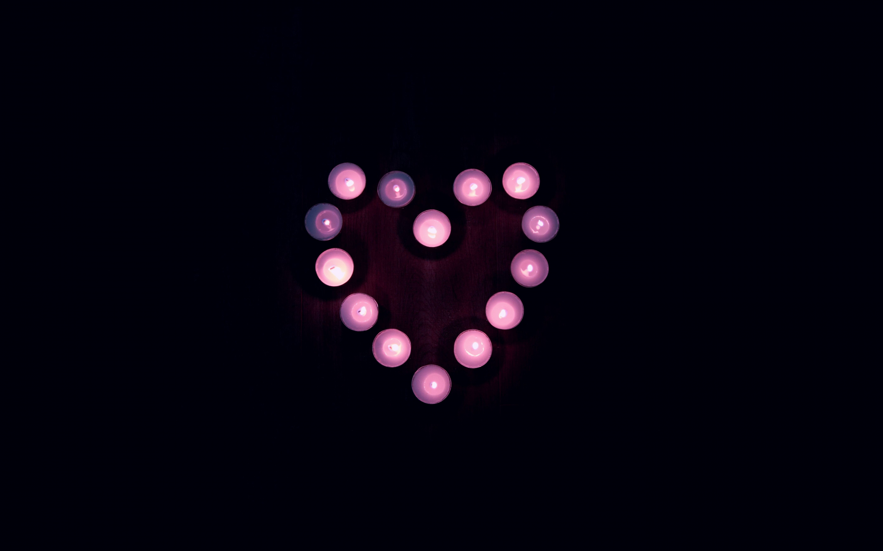 Heart, shape, arranged, candles, dark, love, 2880x1800 wallpaper