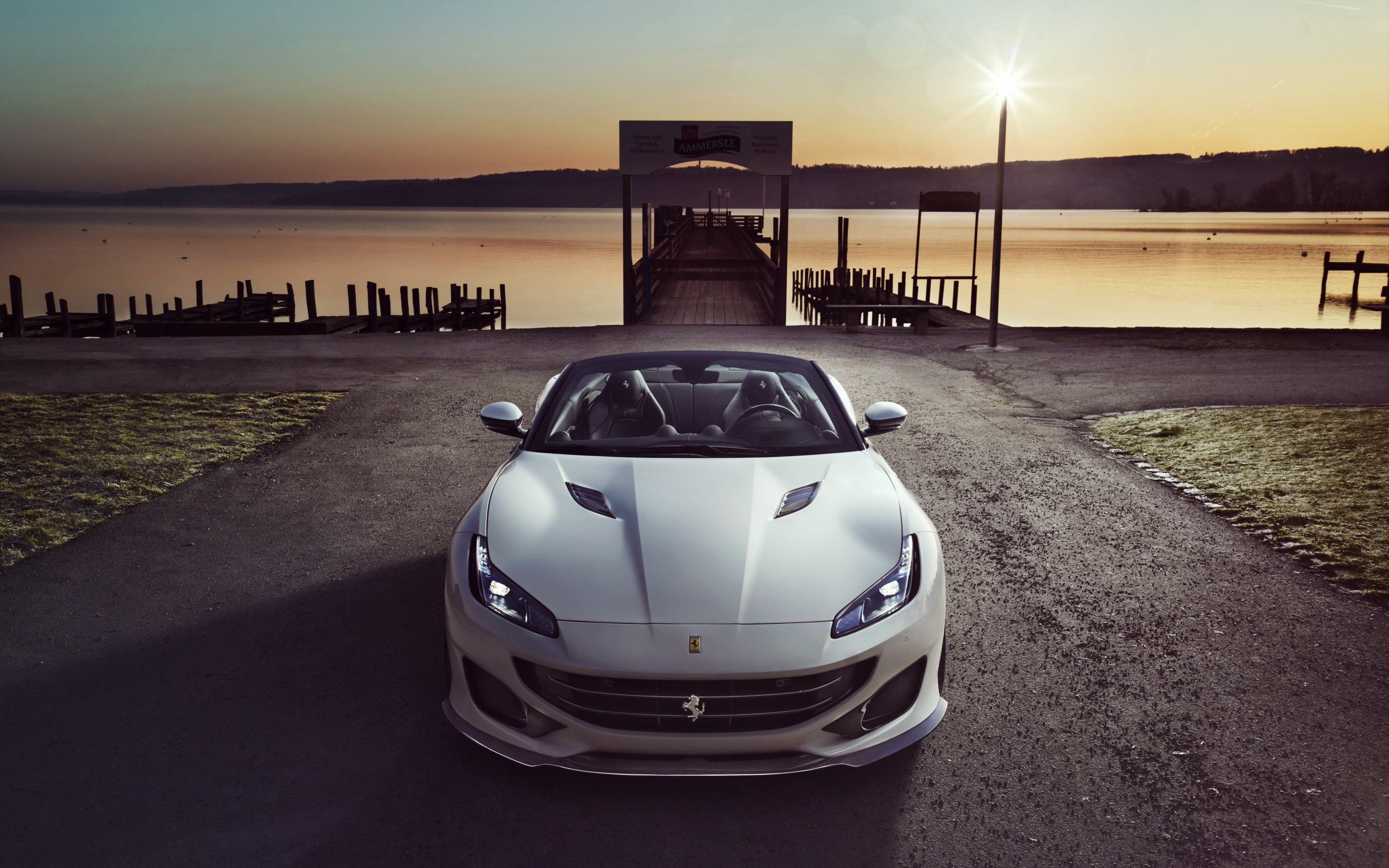 White Ferrari Portofino, sports car, 2880x1800 wallpaper
