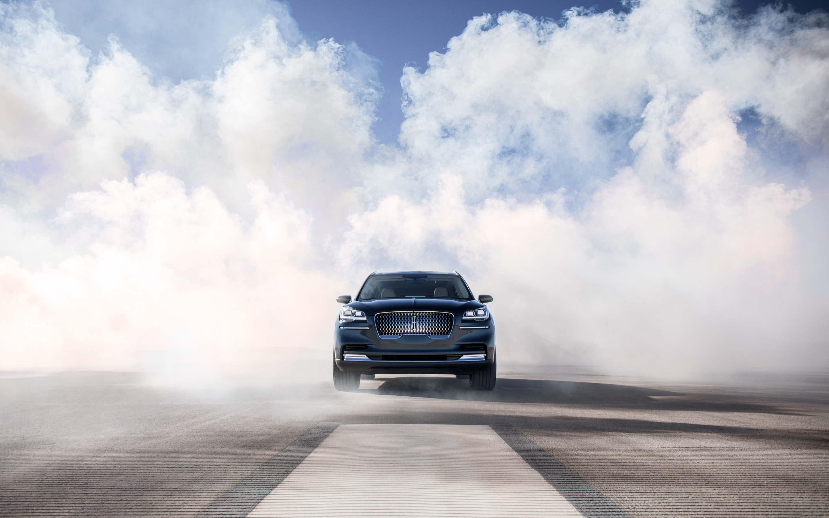 Lincoln Aviator, smoke, 2018 car, 2880x1800 wallpaper